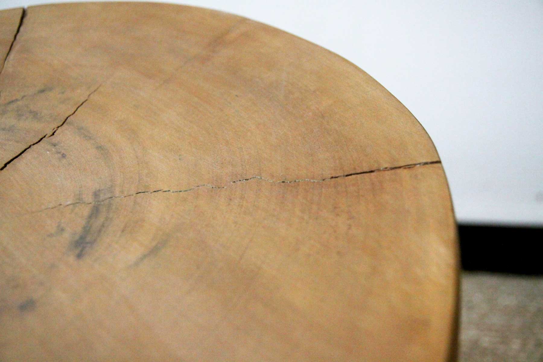 Table tripode en bois vintage