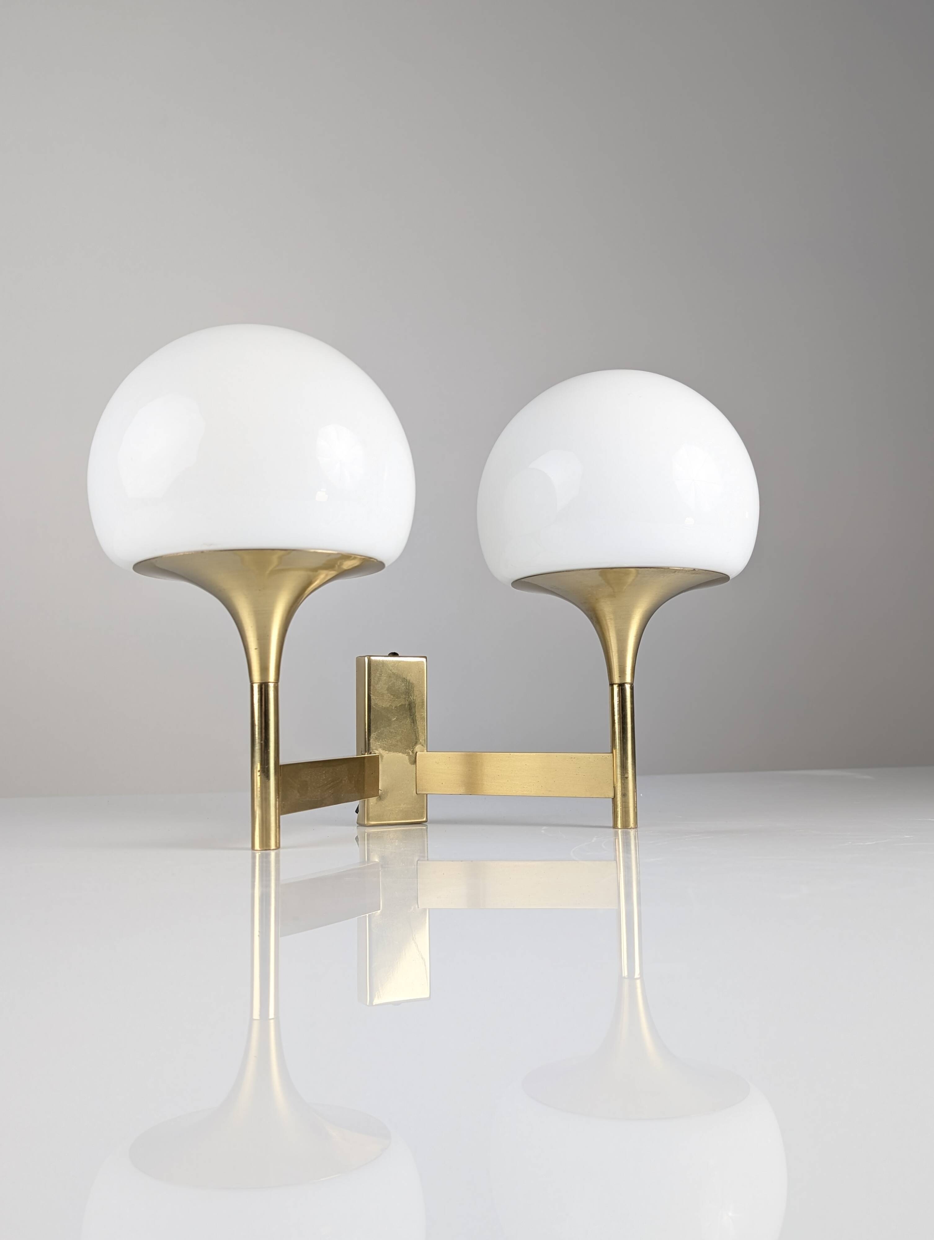 Italian Brass and Opaline Wall Sconce Sciolari, 1960s
