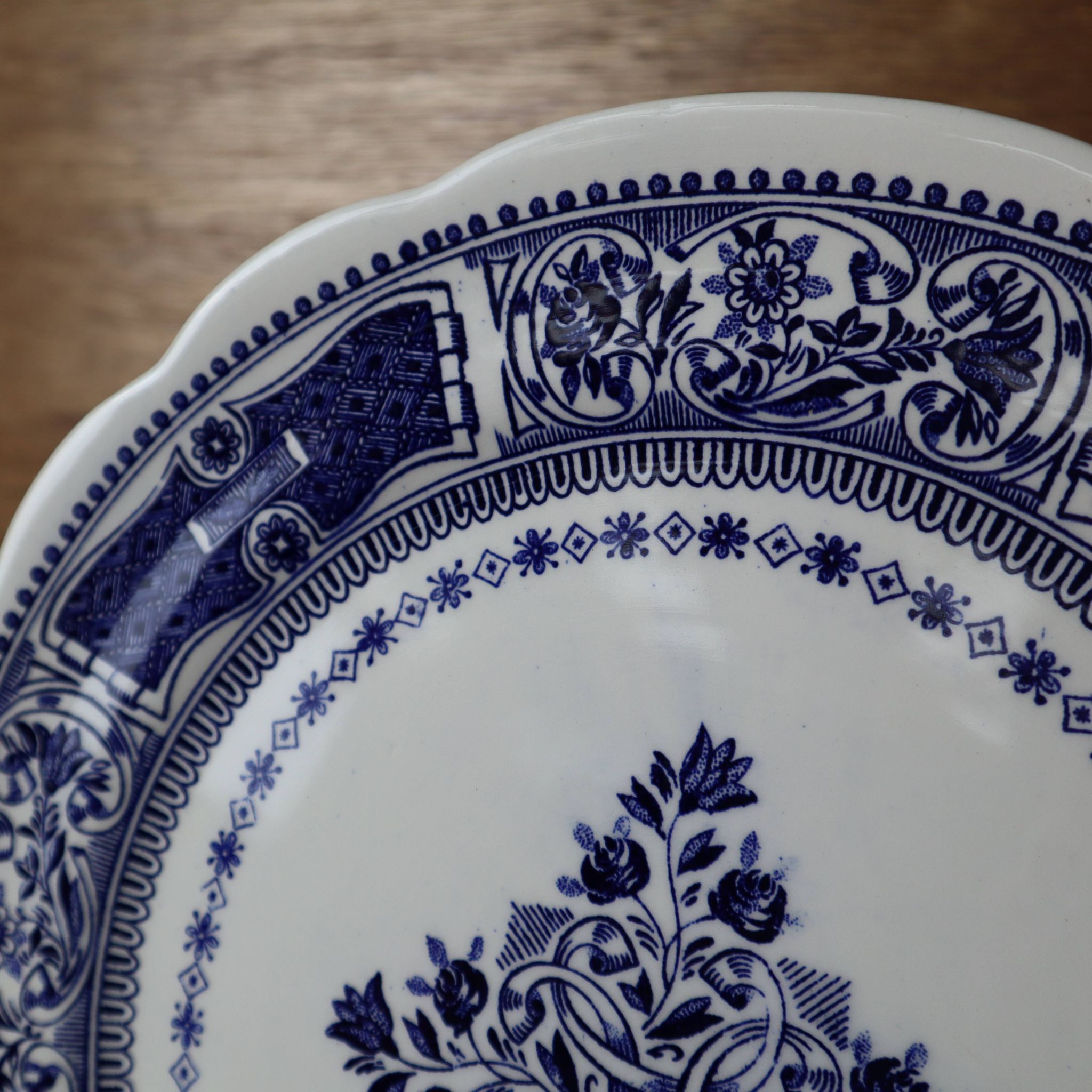 Plat de service/ plat à gâteaux en faïence fine de Gien Terre de fer