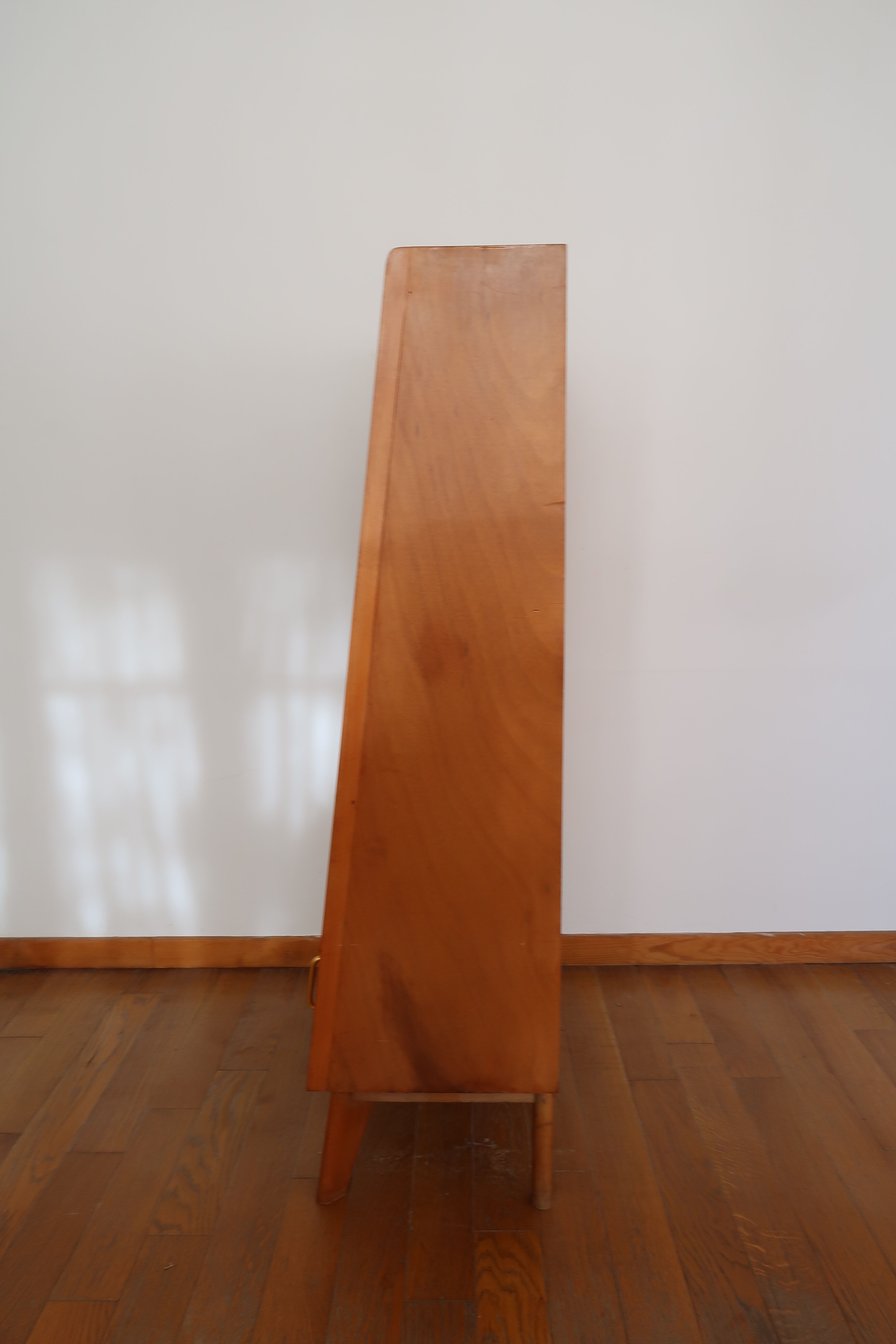 Bookcase 60