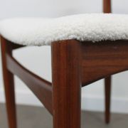 Set de 4 chaises scandinaves