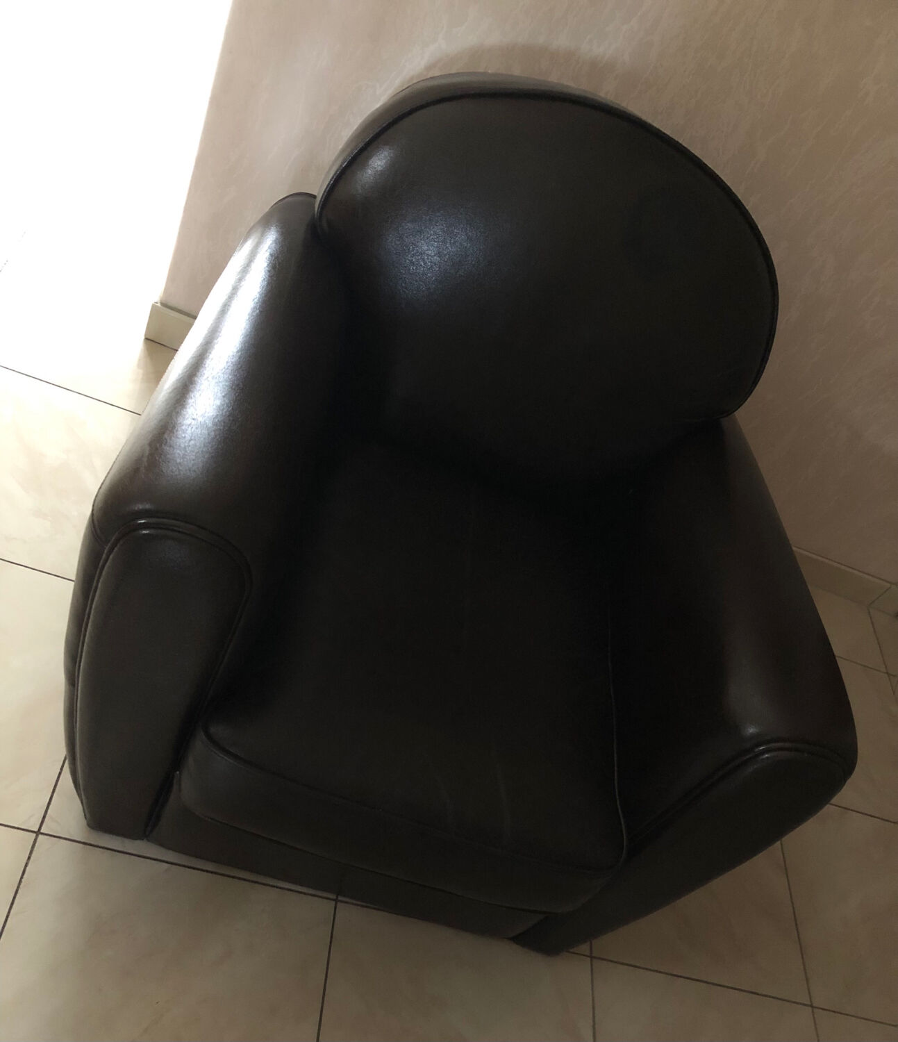 Vintage leather club chair