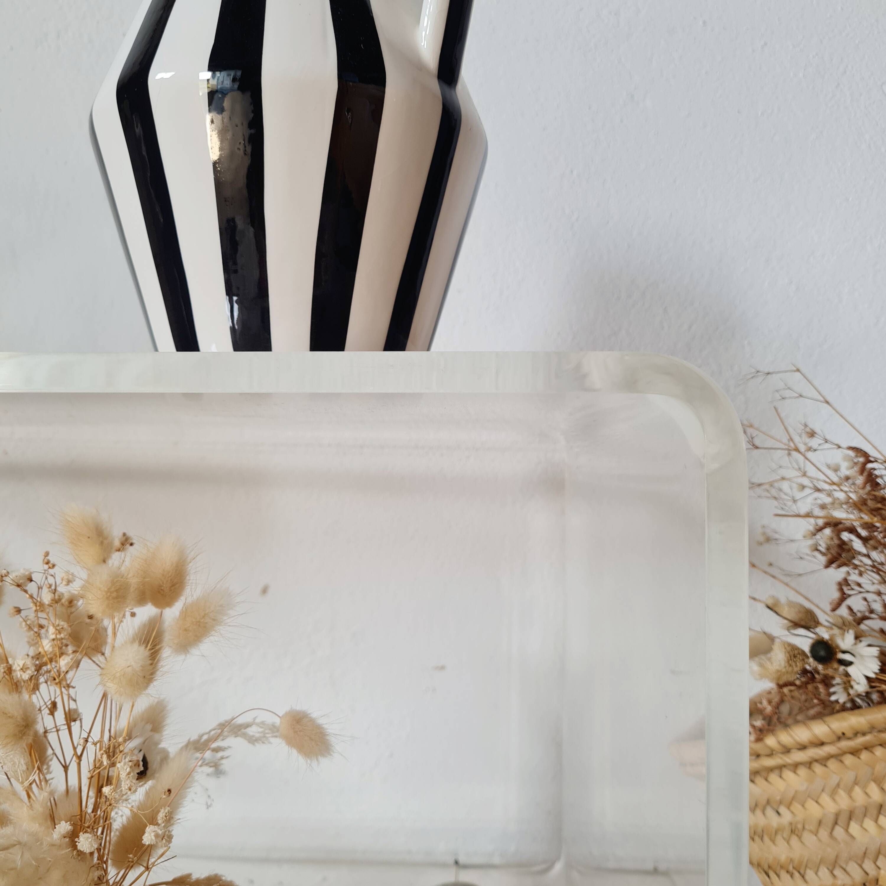 Table basse / Meuble d’appoint "Les Invisibles" David Lange – Altuglass