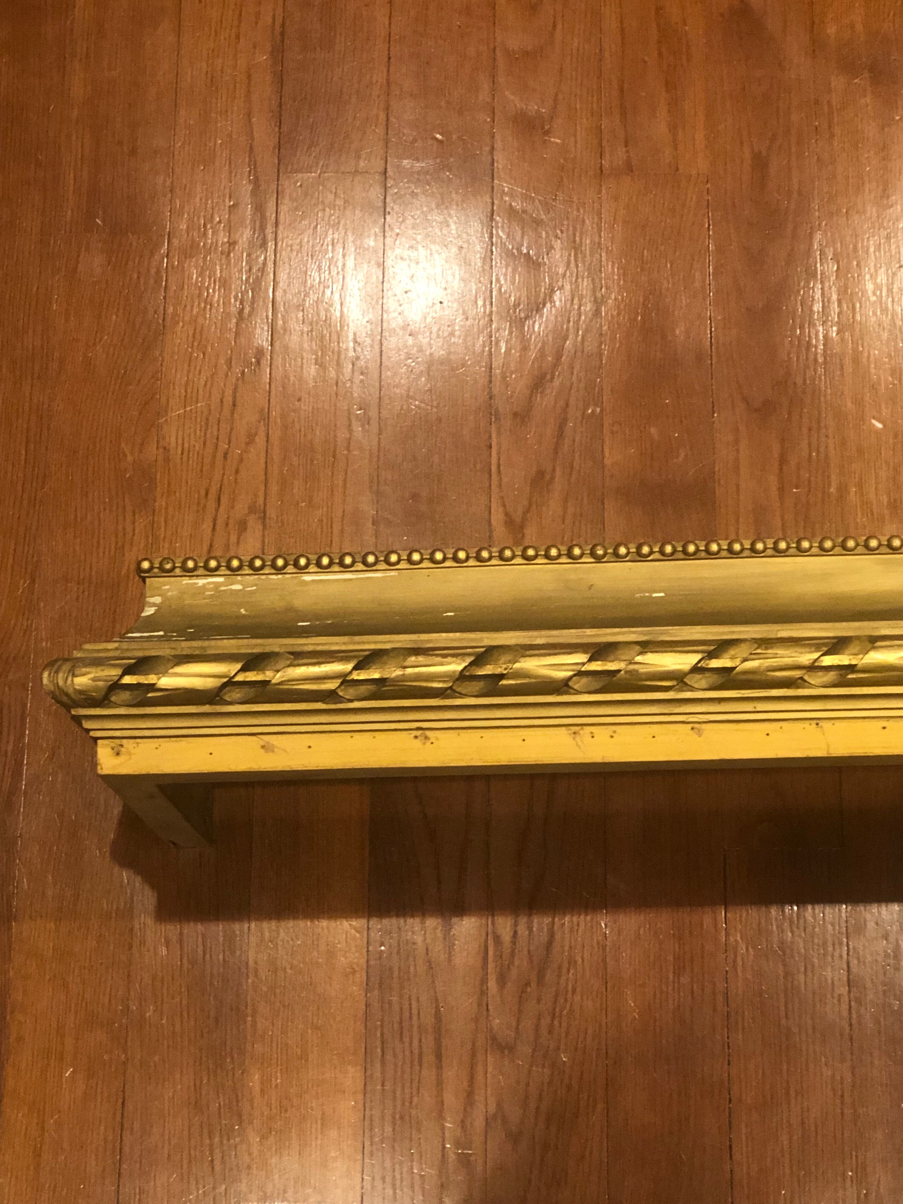 Gilded wooden valance front-end 19th century in the Louis XVI style