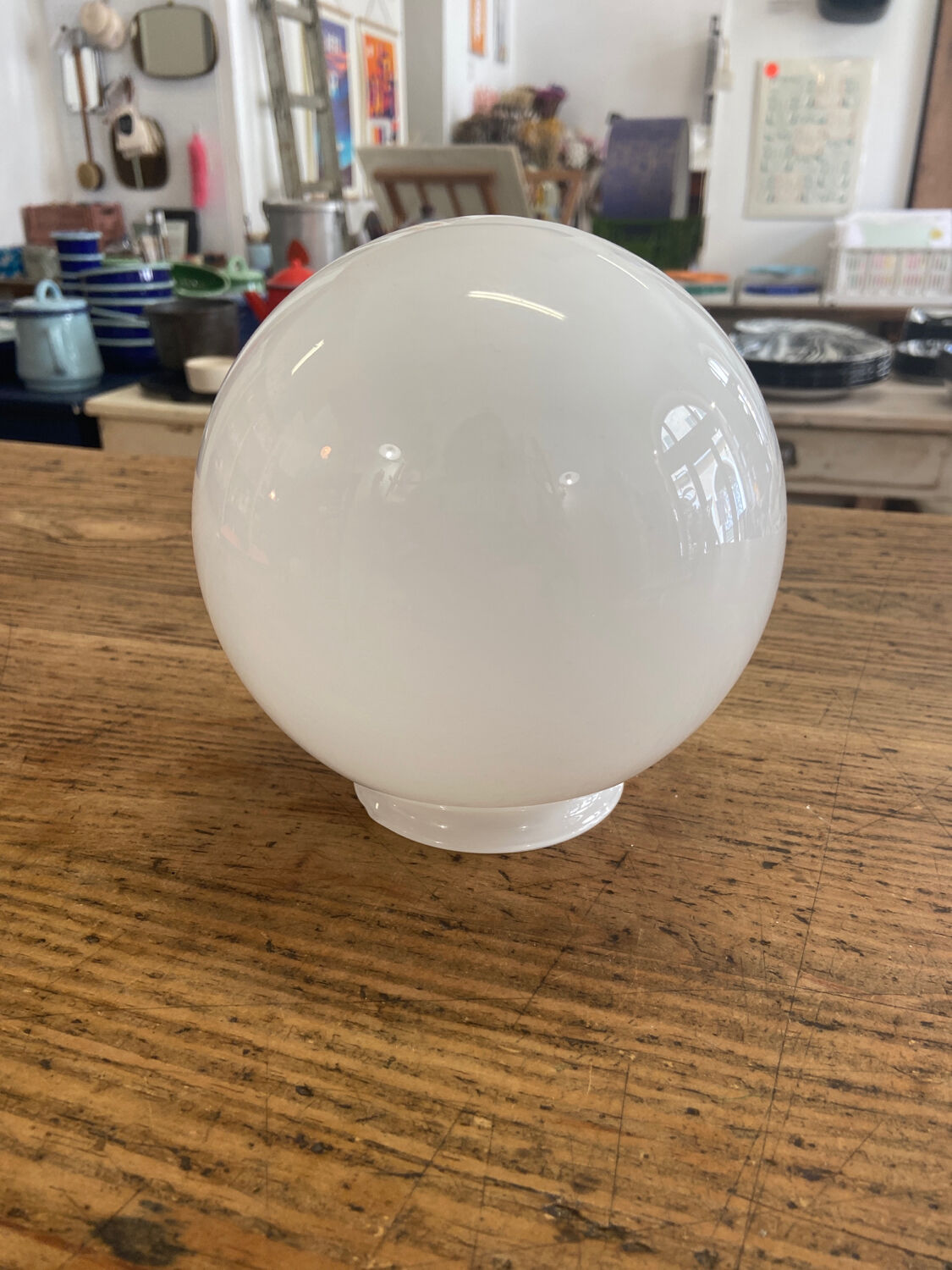 White opaline globe 14cm