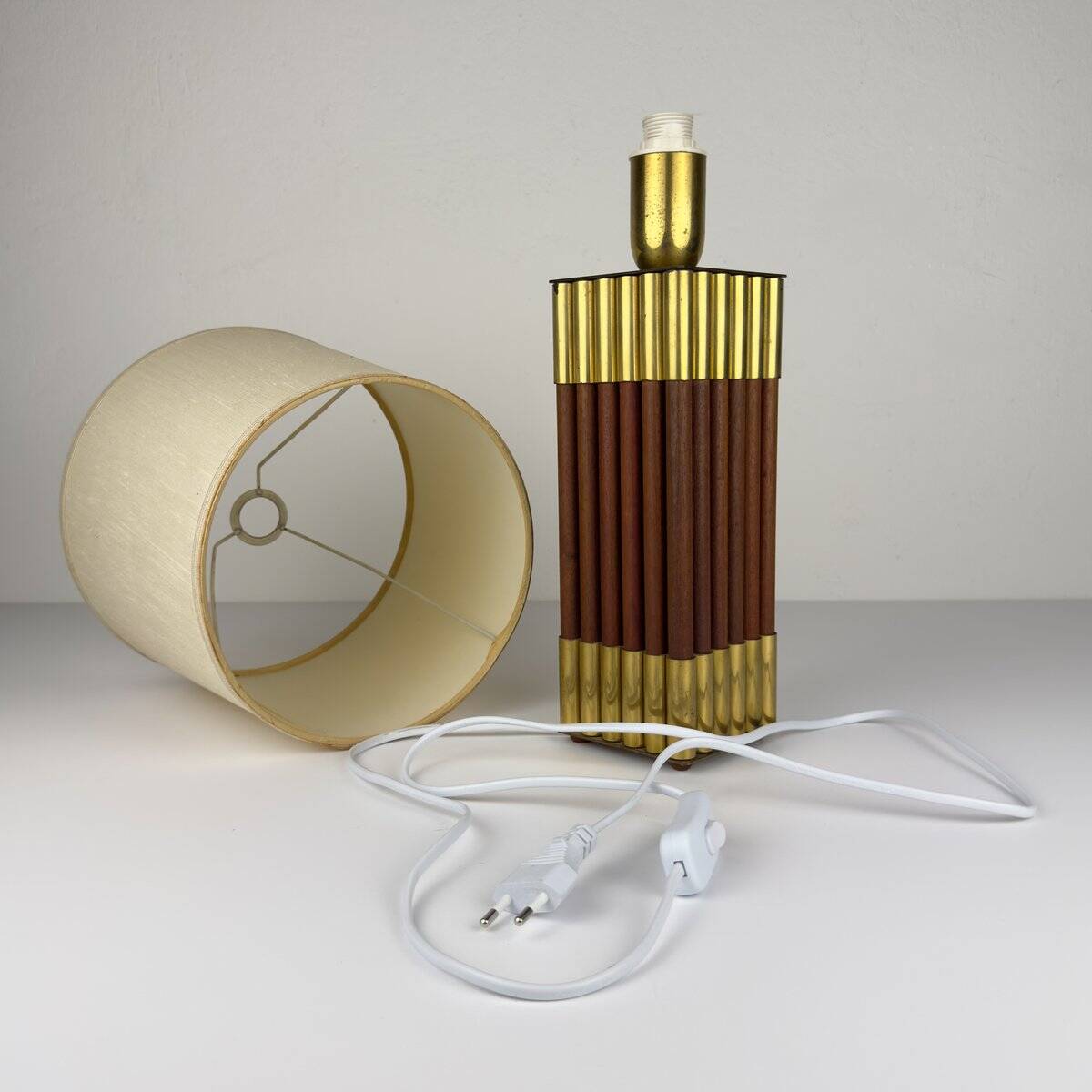 Vintage table lamp by AV Vikić, Yugoslavia, 1980s