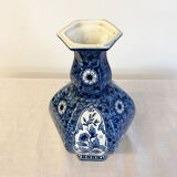Vase earthenware blue and white floral motifs