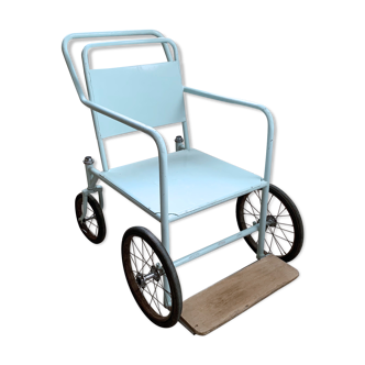 Fauteuil roulant d’hôpital début XXe