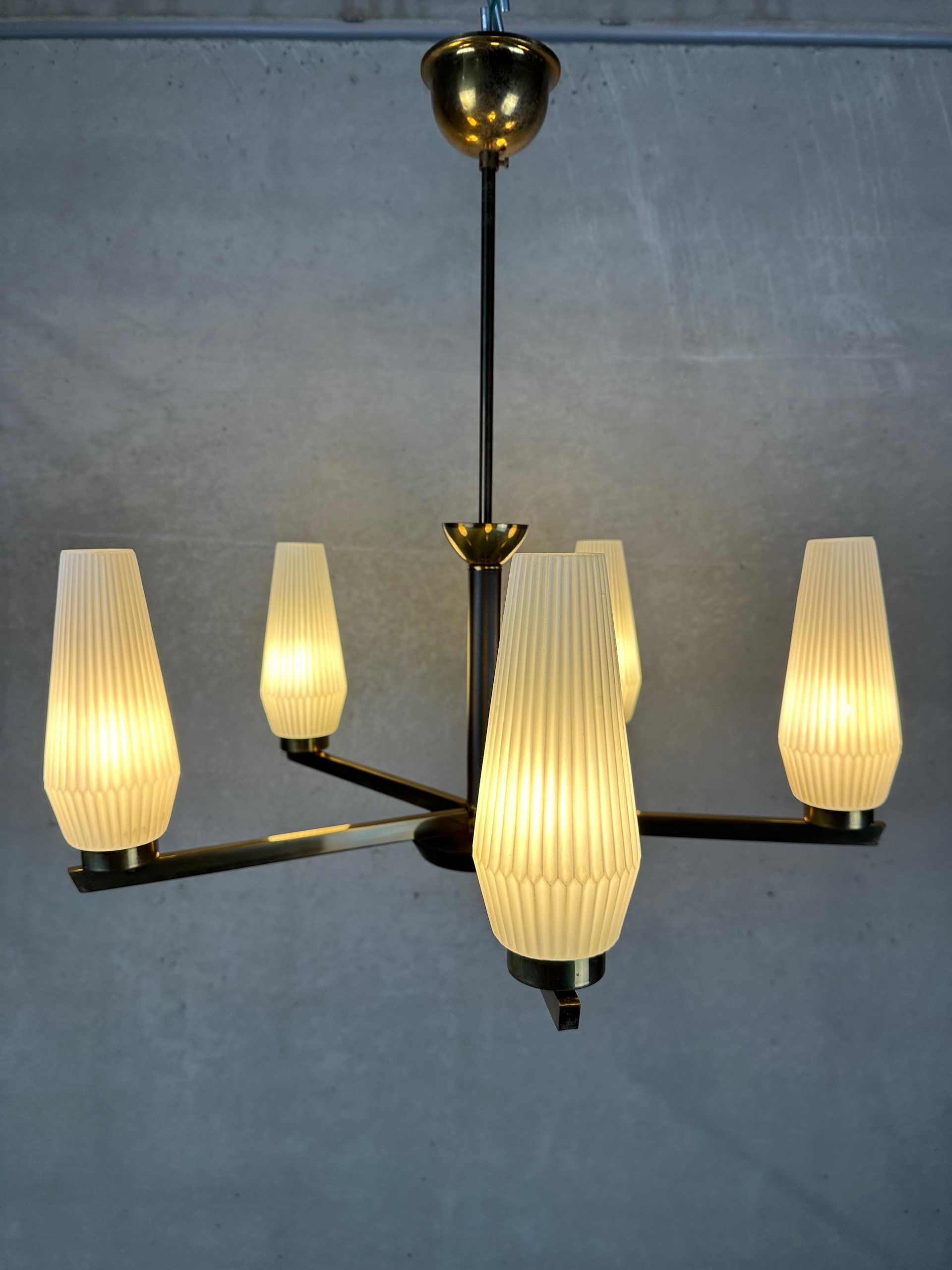 Vintage brass/opaline pendant lamp