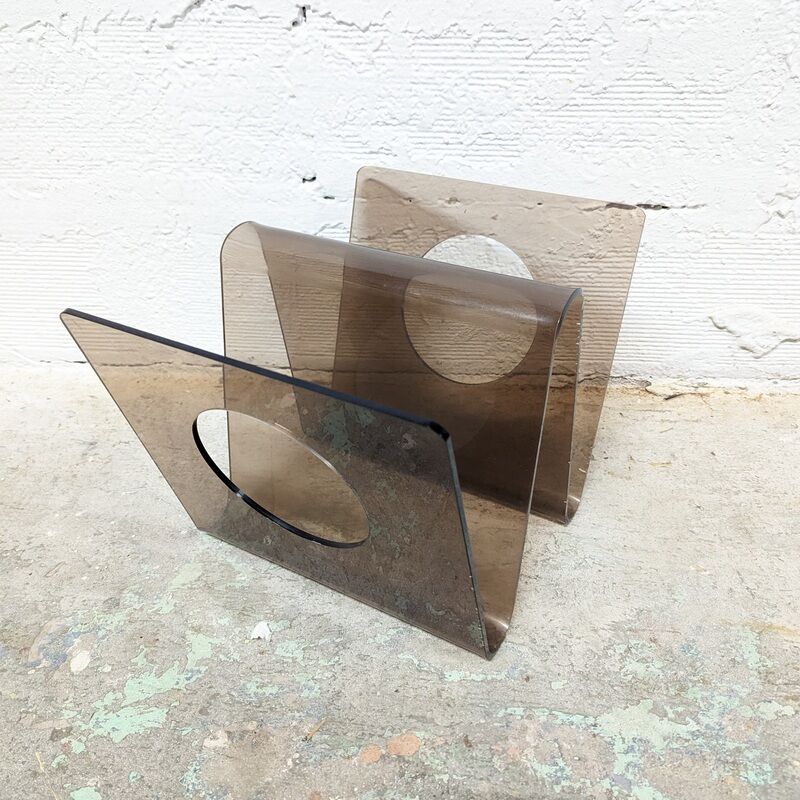 Plexiglas magazine holders