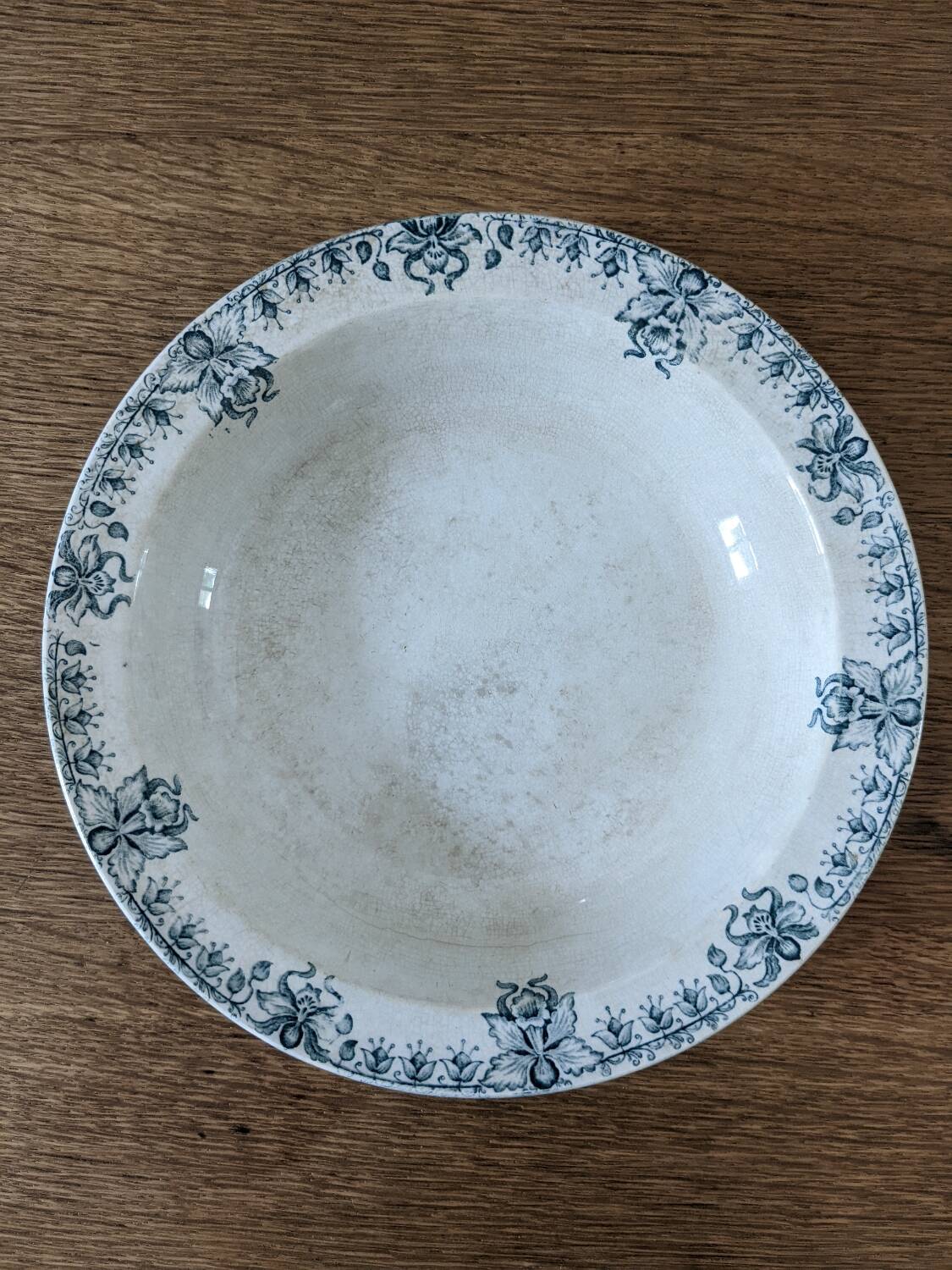 Saint Amand Orchids serving dish