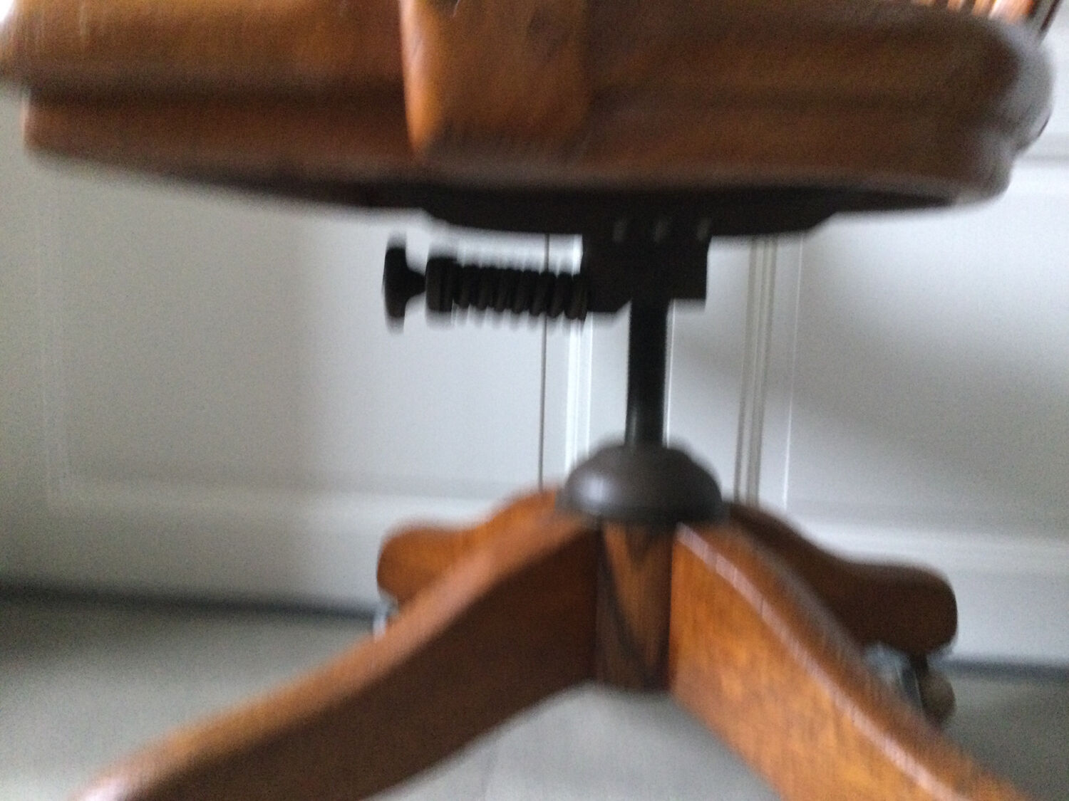 American rocking chair by H.Krug Canada