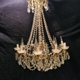 Chandelier in crystal and gilded bronze