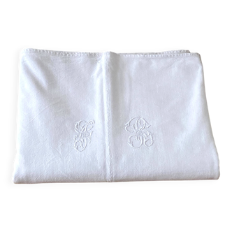 Drap made of blended fabric with monogram.