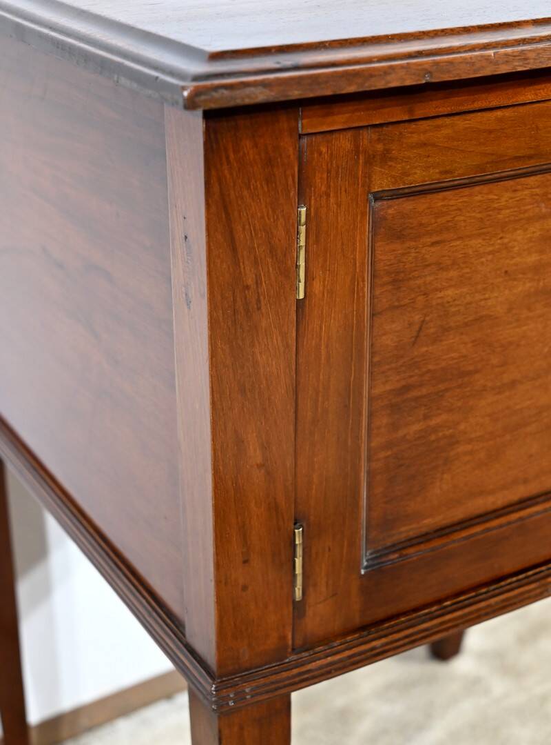 Small Mahogany Furniture, Art Deco – 1920