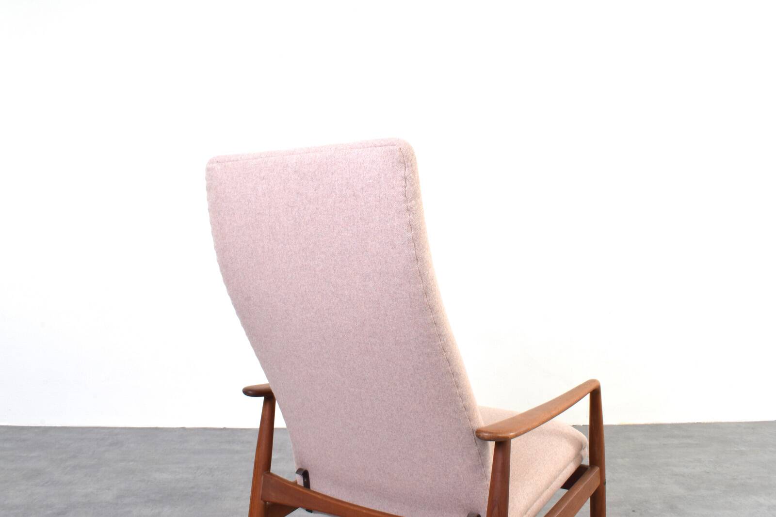 Fauteuil en teck danois du milieu du siècle par Søren Ladefoged pour SL Møbler, 1960