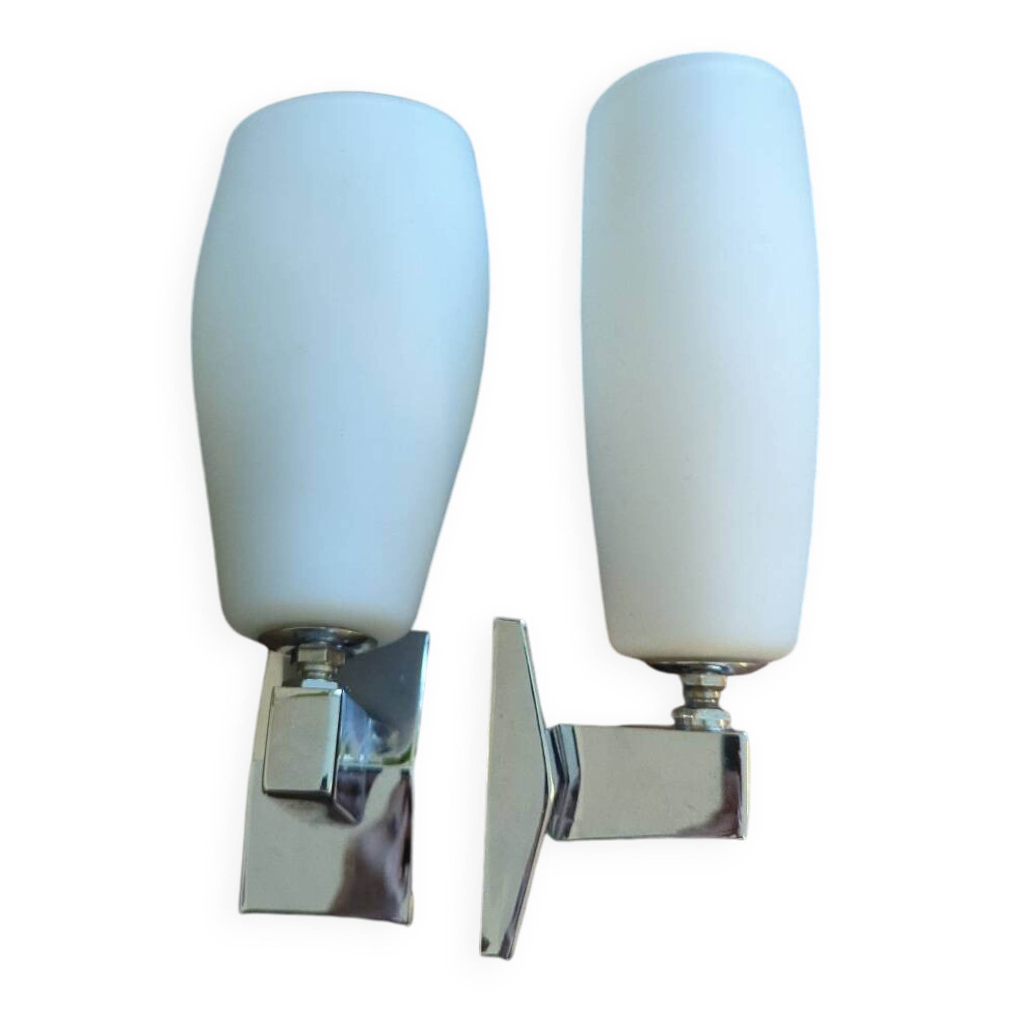 Pair of Verde Nilo wall lights 1970