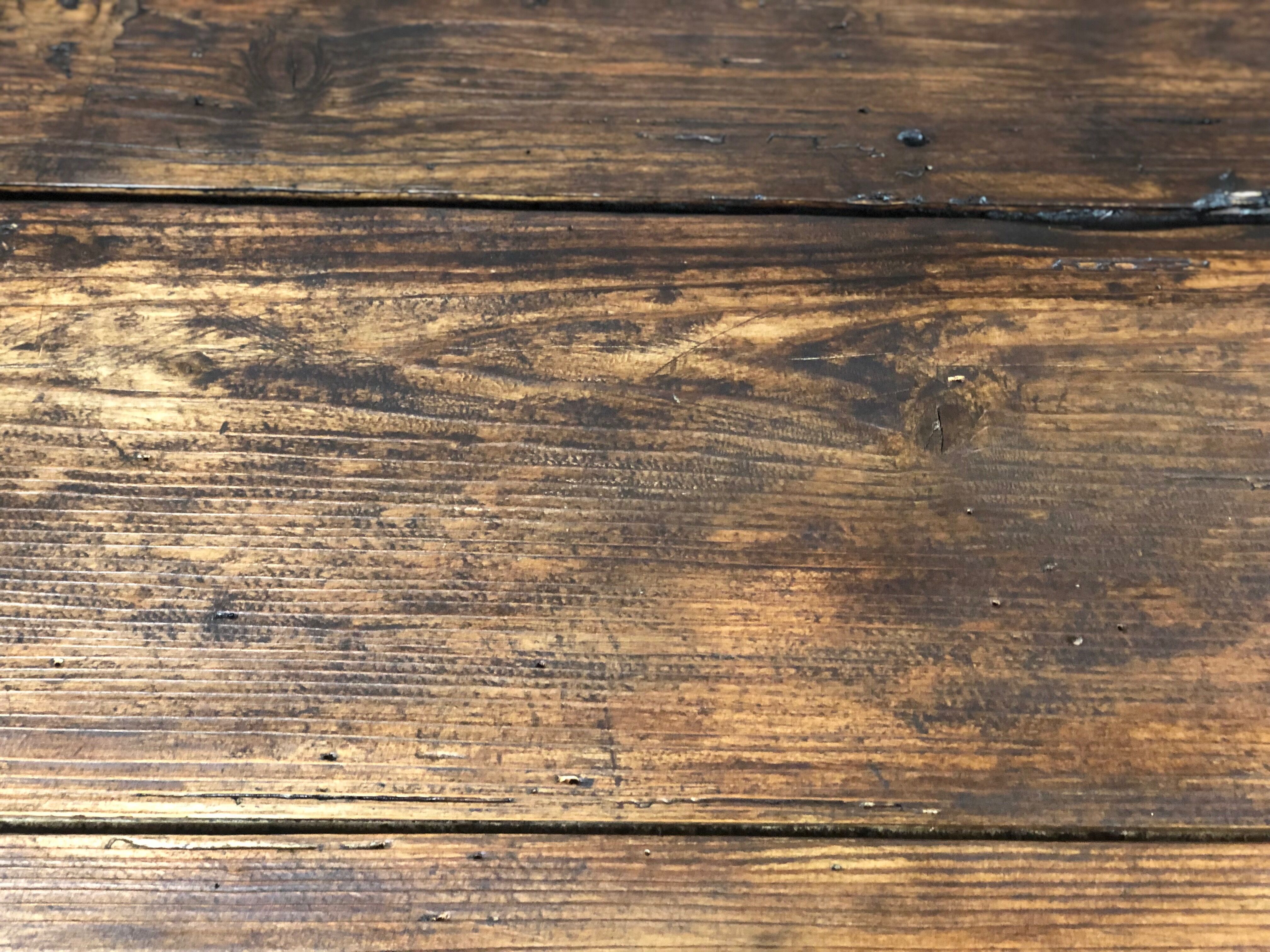 Farm table in pitchpin and pine late XIX