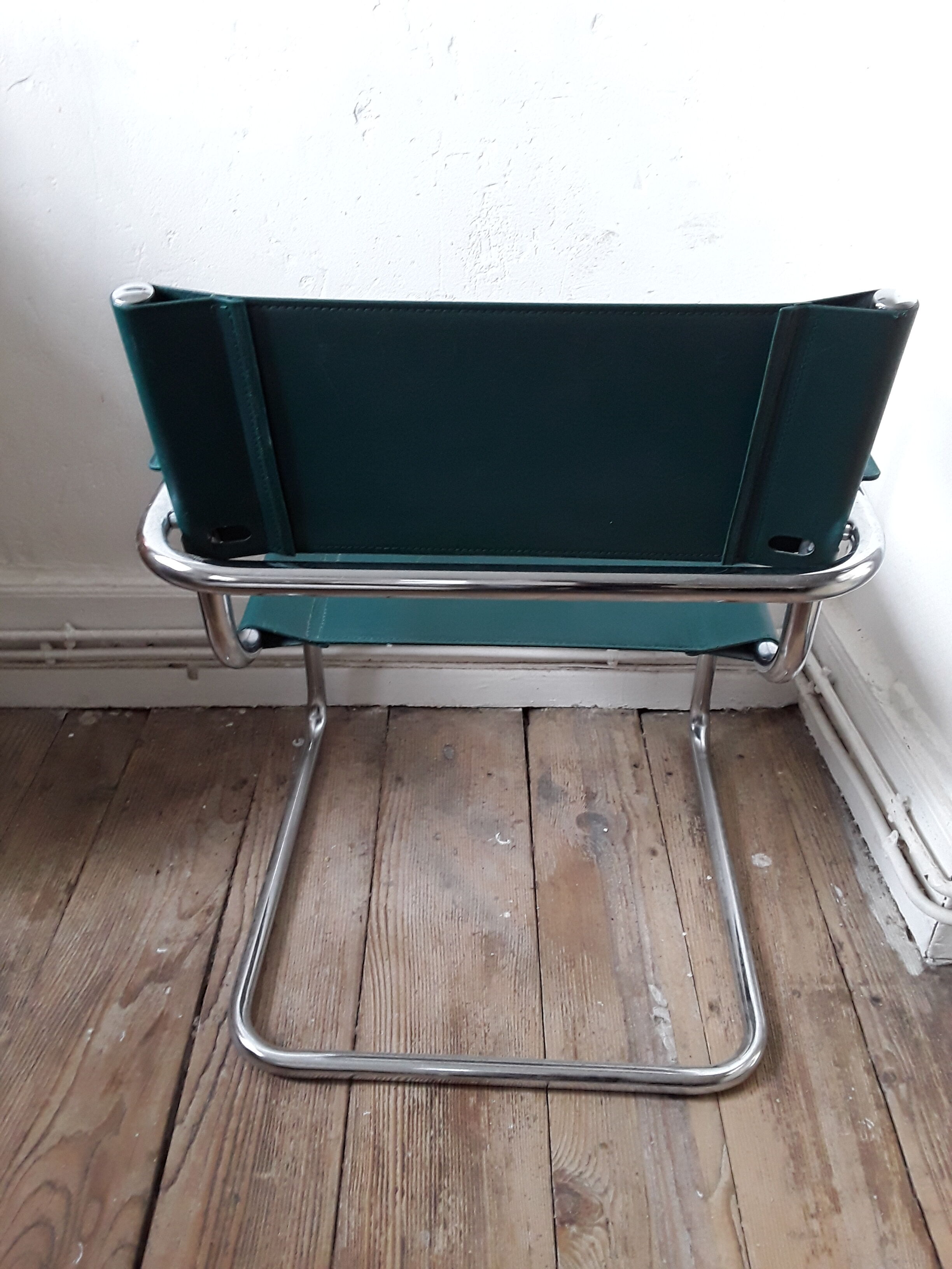 60/70s leather and chrome cantilever chair