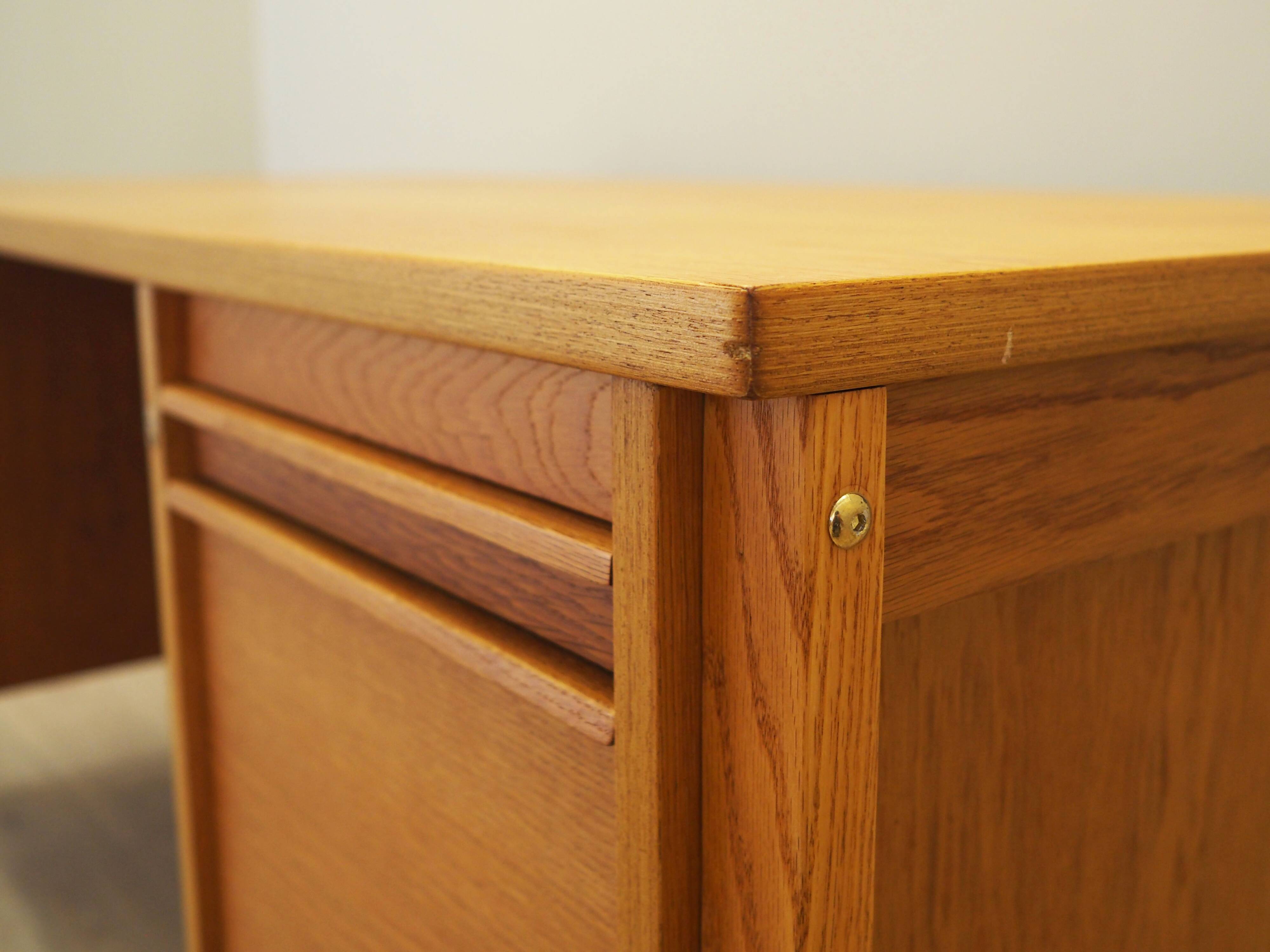 Ash desk, Norwegian design, 1970s, production: Norway