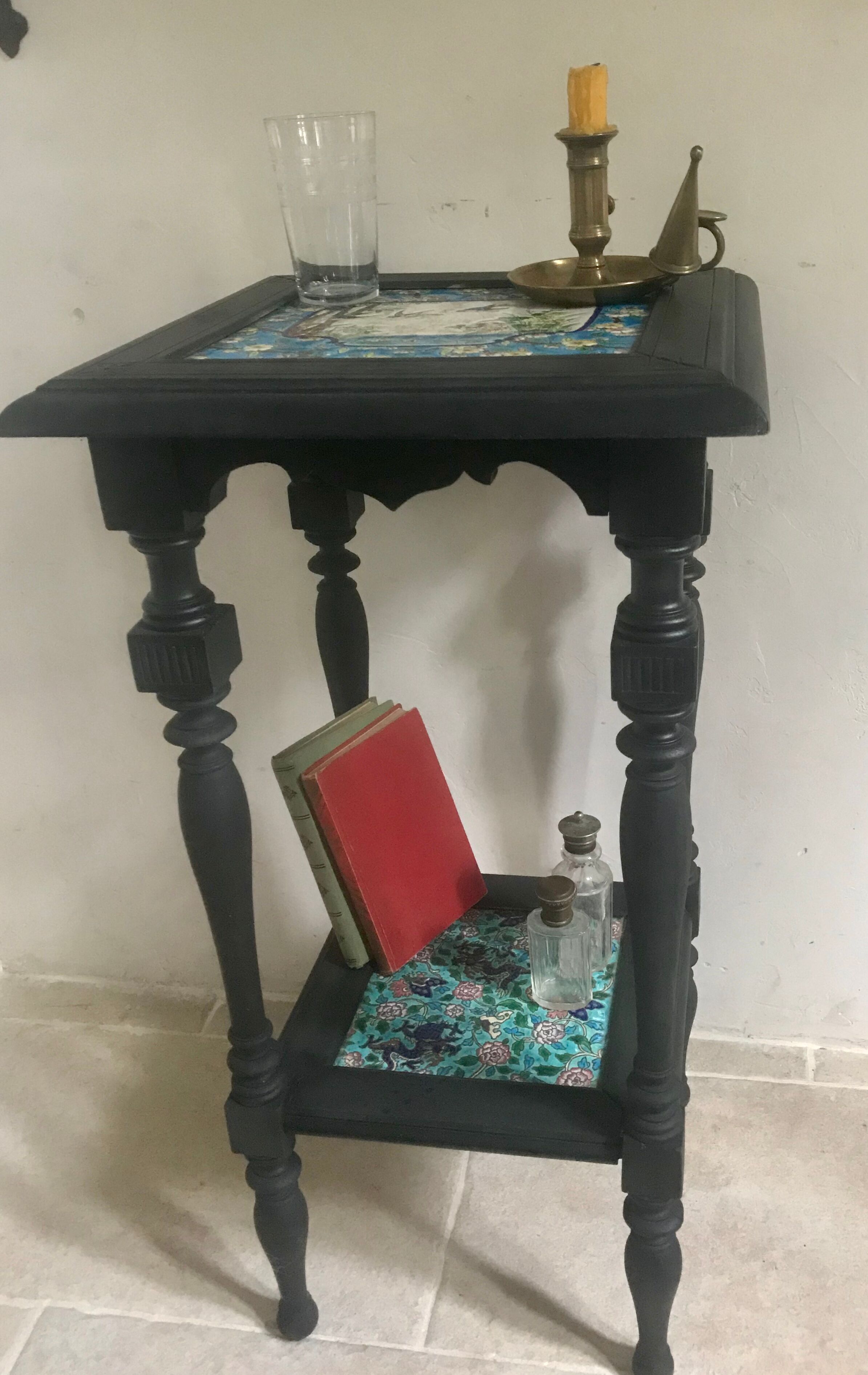 Longwy 19th-century enamels sellette