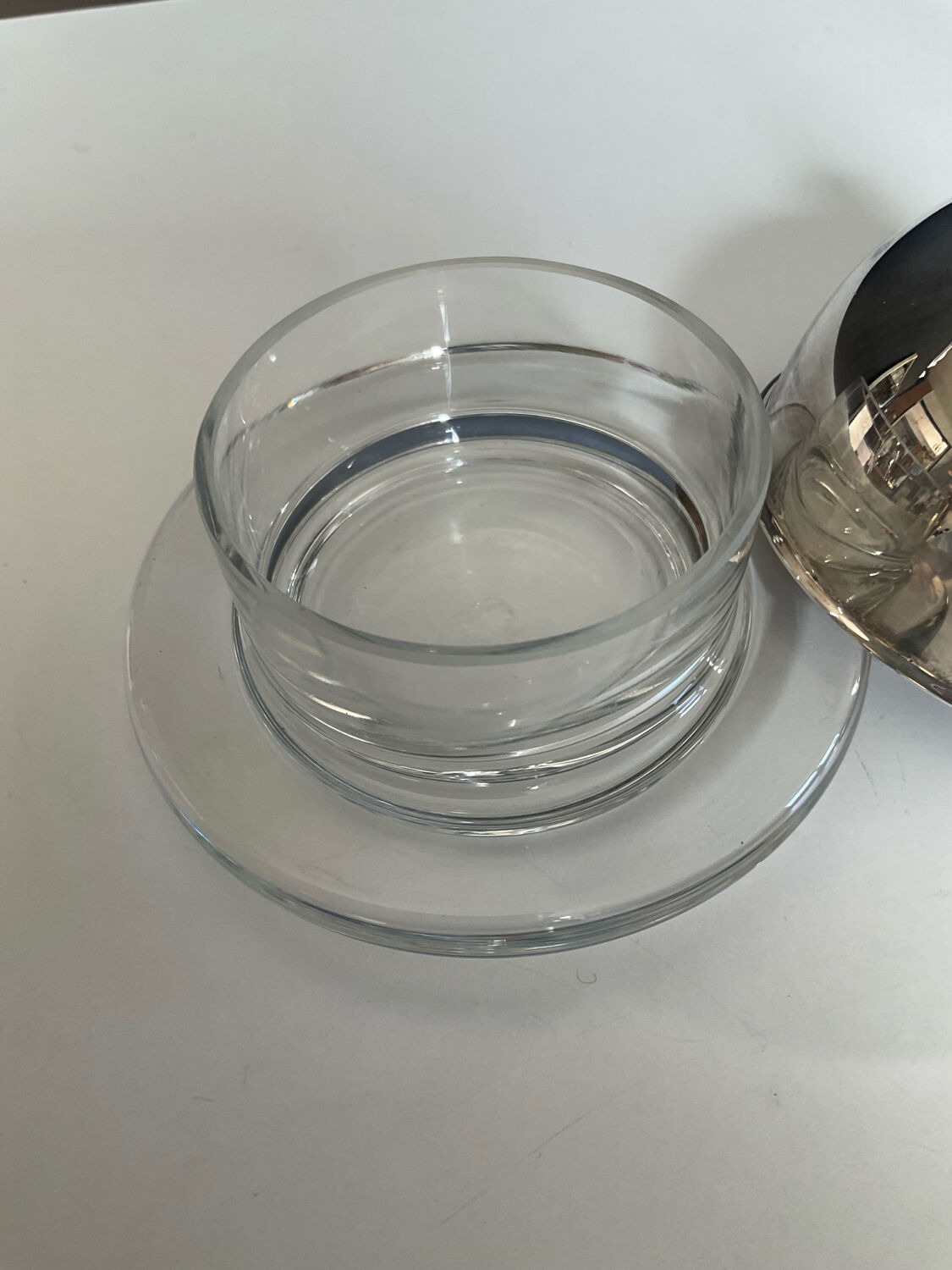 Silver-plated and glass bell-shaped butter dish from the 1970s.