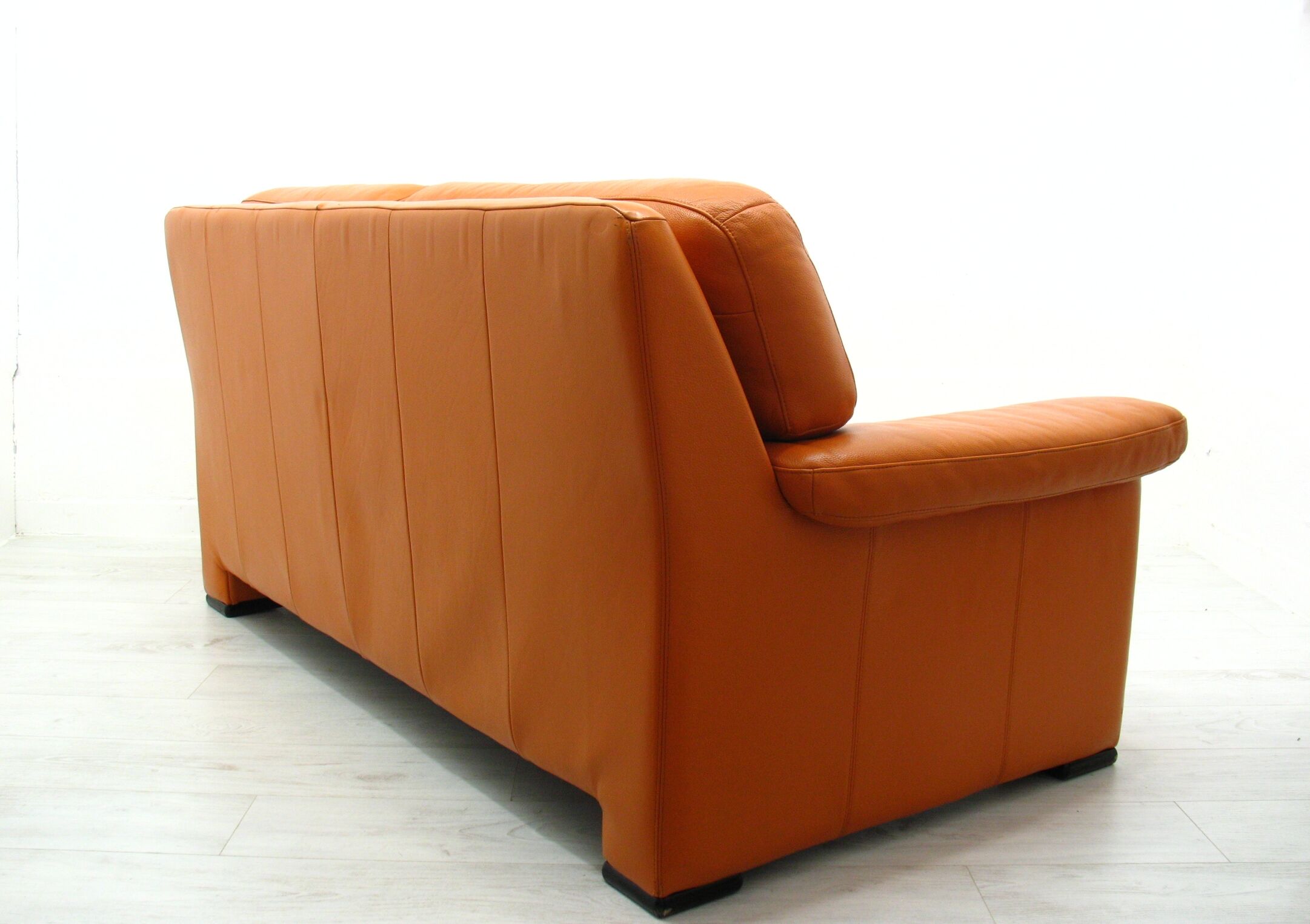 Leather sofa Willi Schillig 90s
