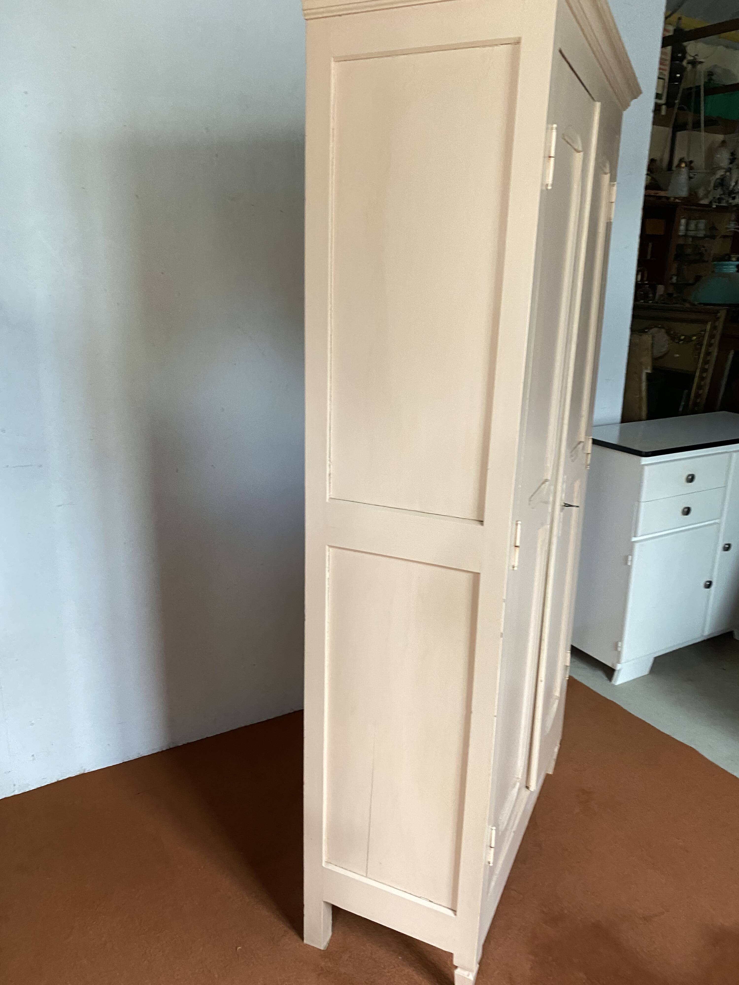 vintage Parisian wardrobe