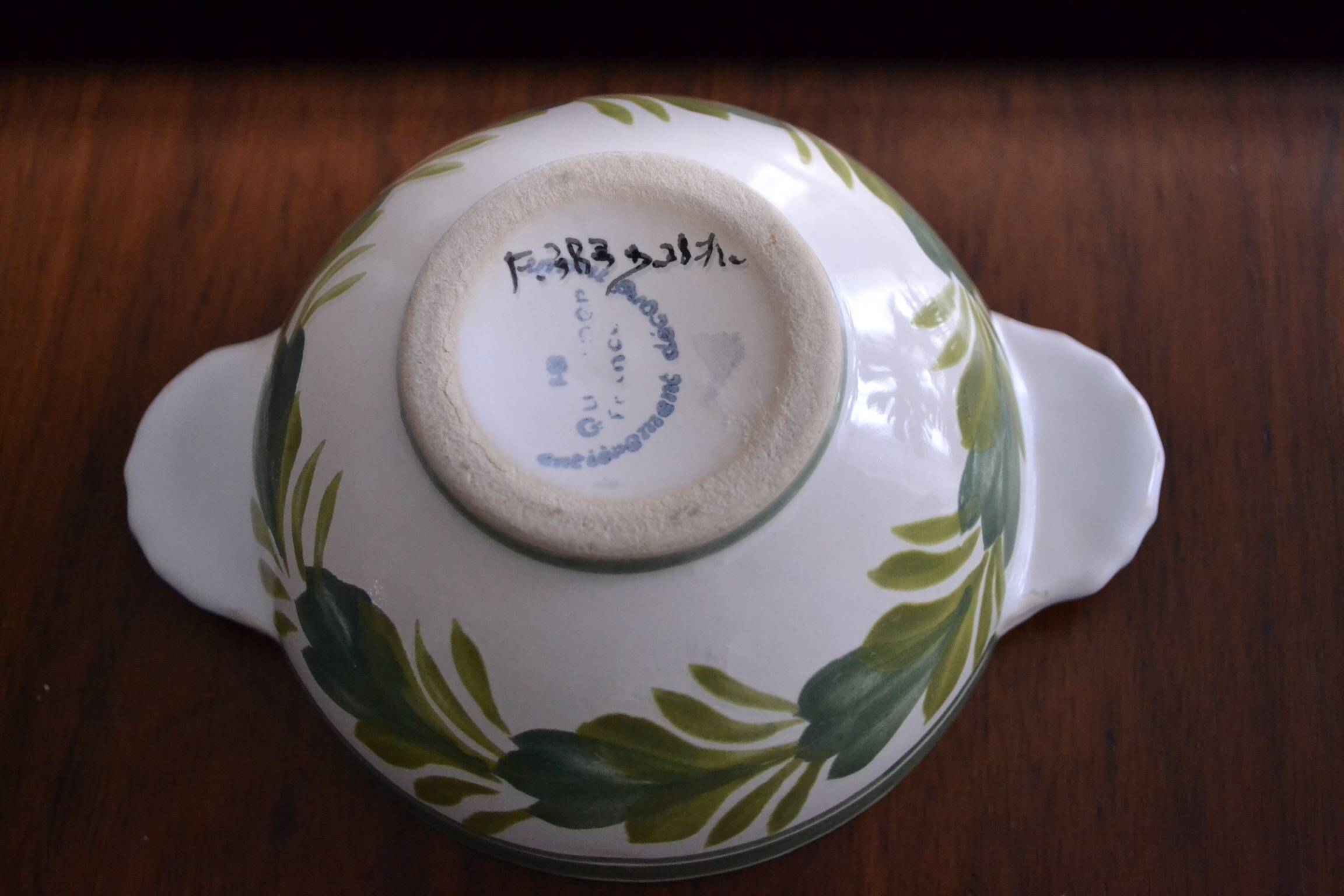 Quimper bowl with handles