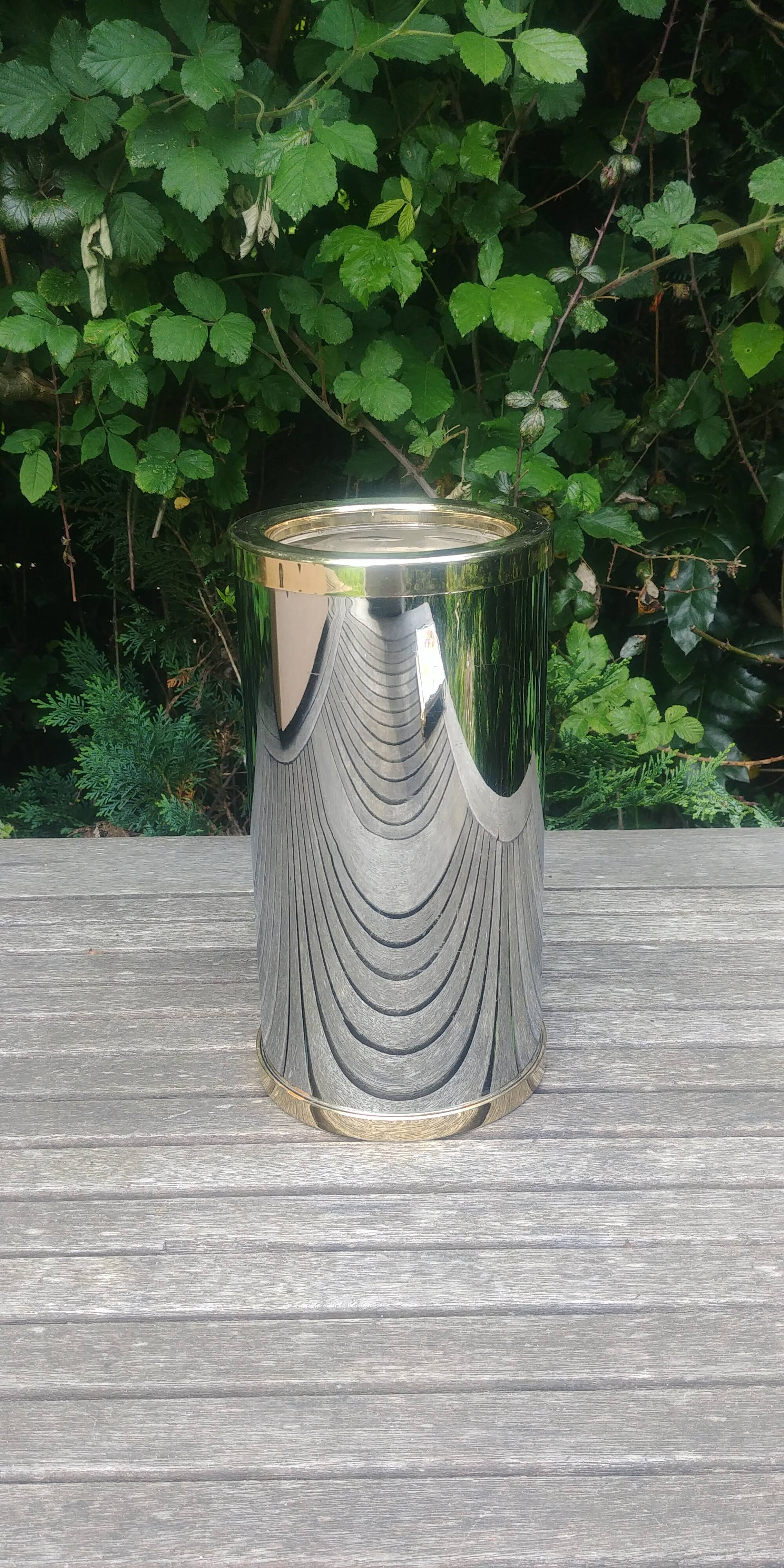 Vintage 70s/80s silver refresher