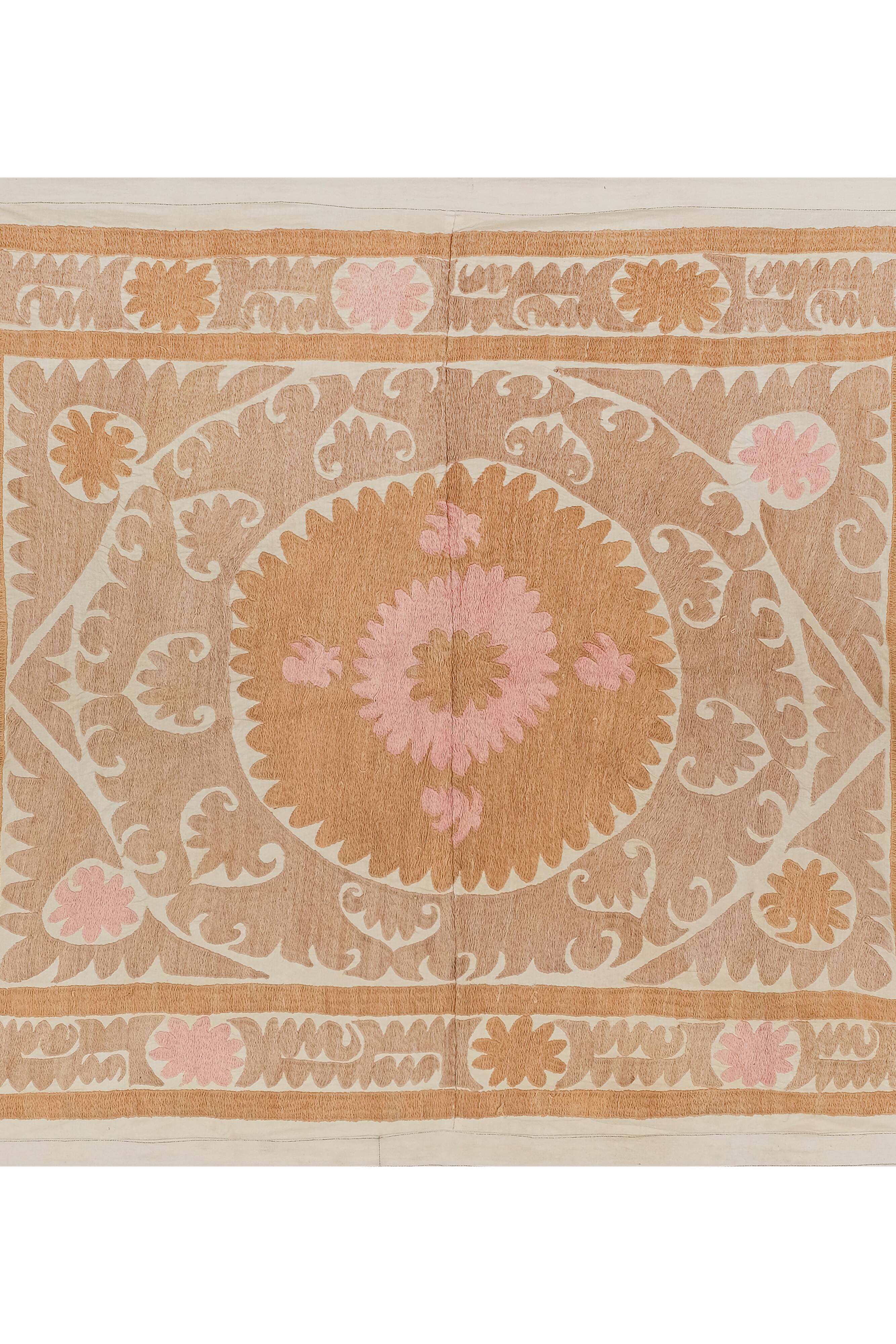 Suzani tapestry 120x156 cm