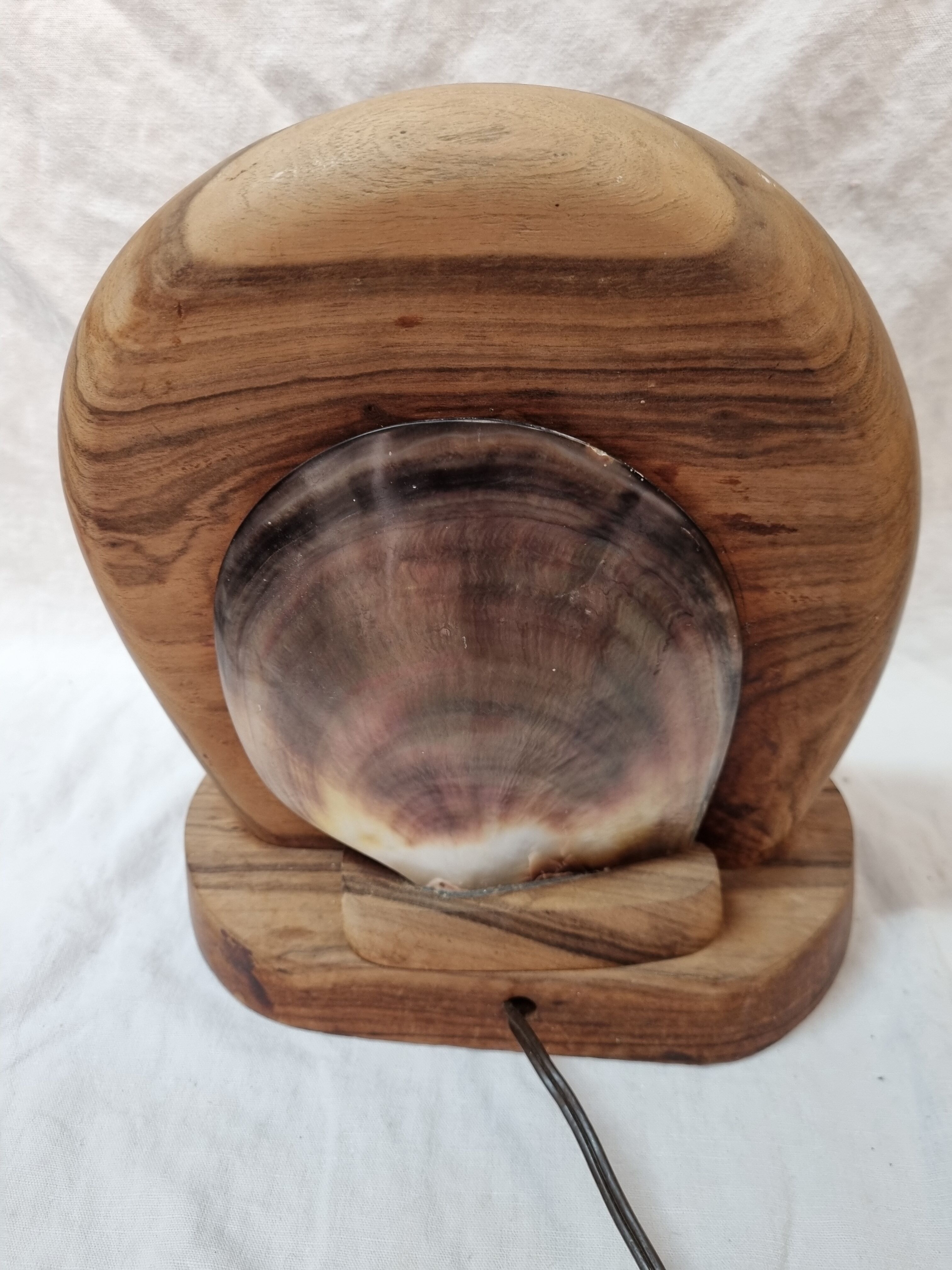 Tahitian lamp, 1980, carved pearl oyster shell