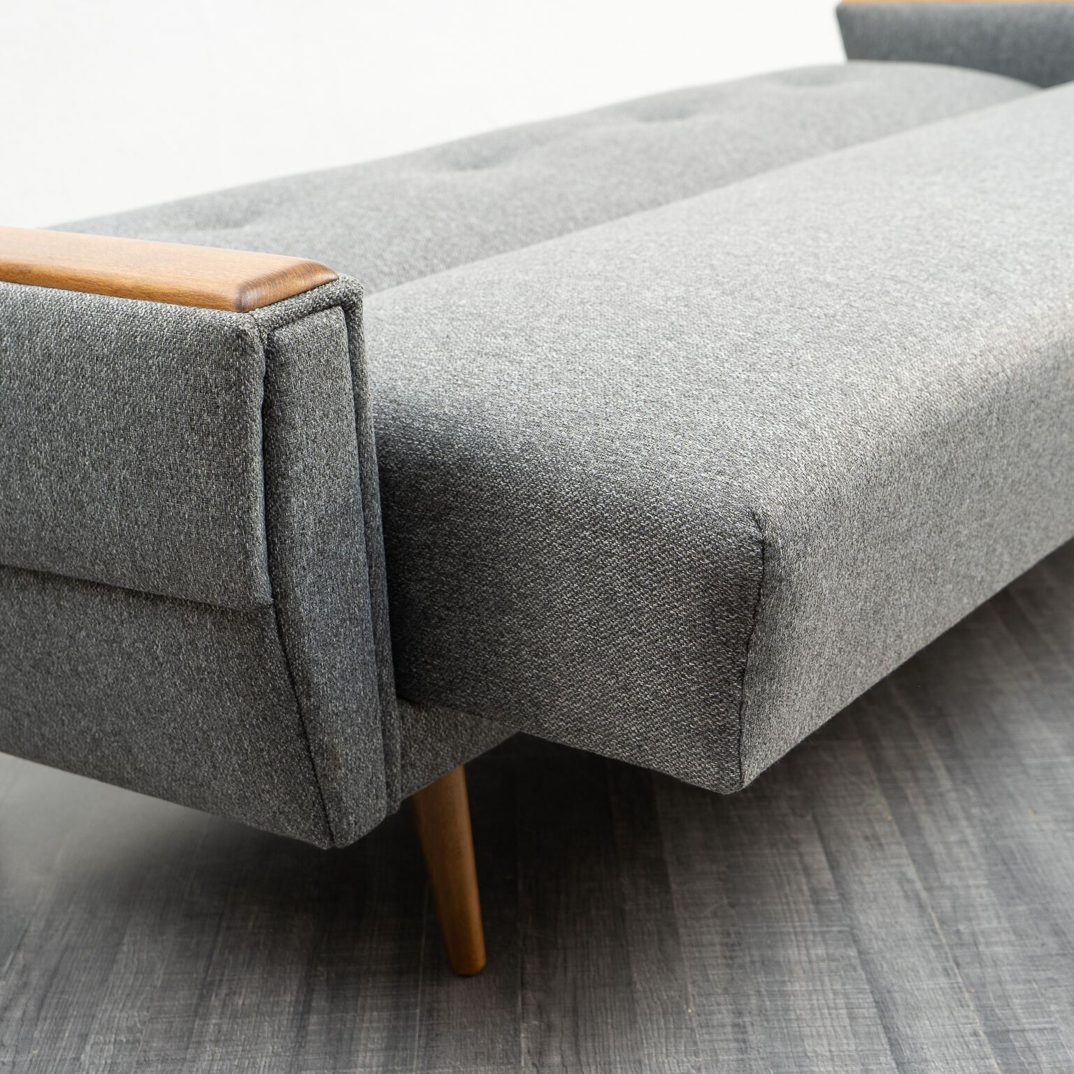 Vintage sofa, convertible, renovated