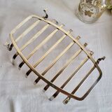Silver-plated serving dish Quist and its asparagus cradle grid.