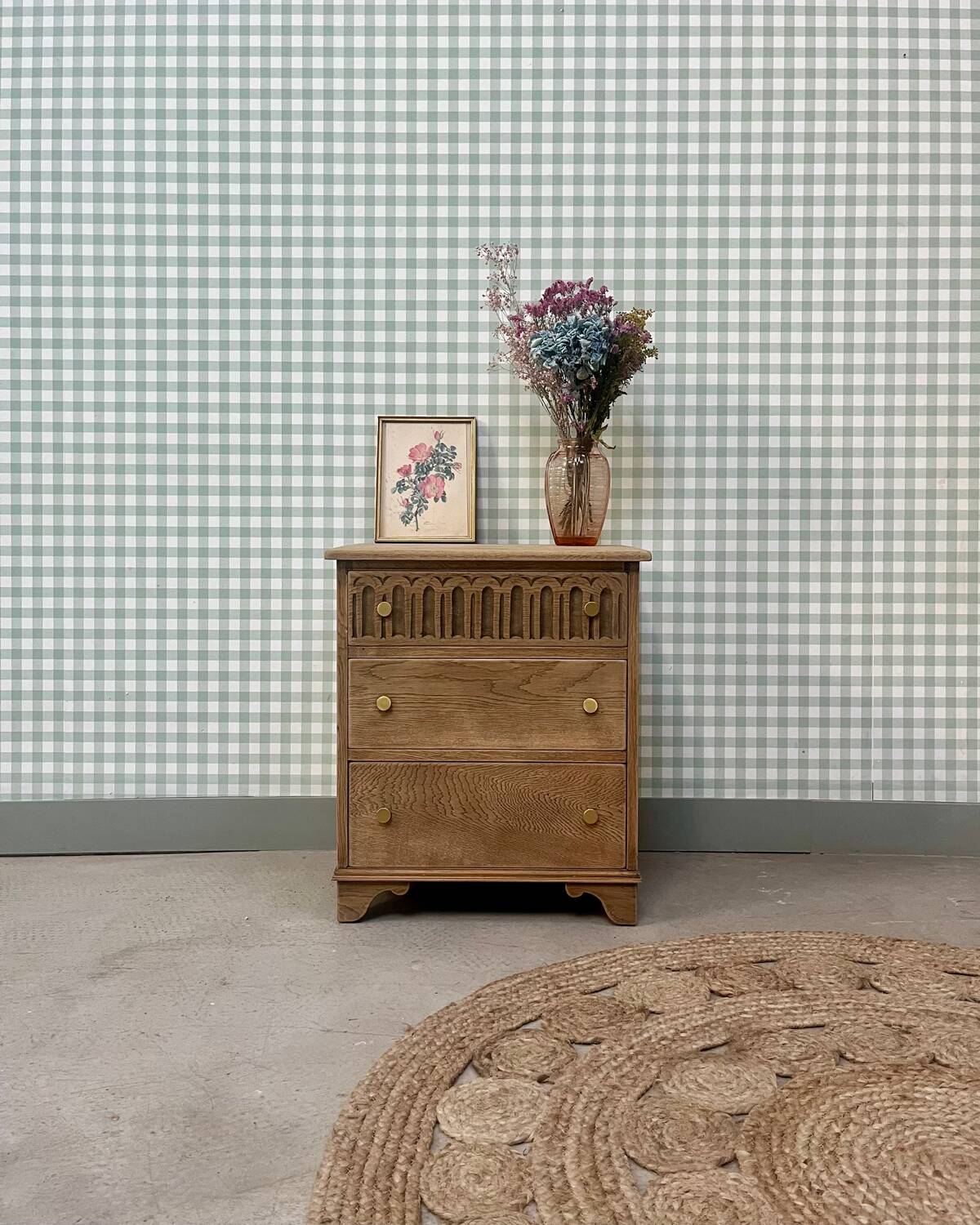 Oak bedside table (refurbished)