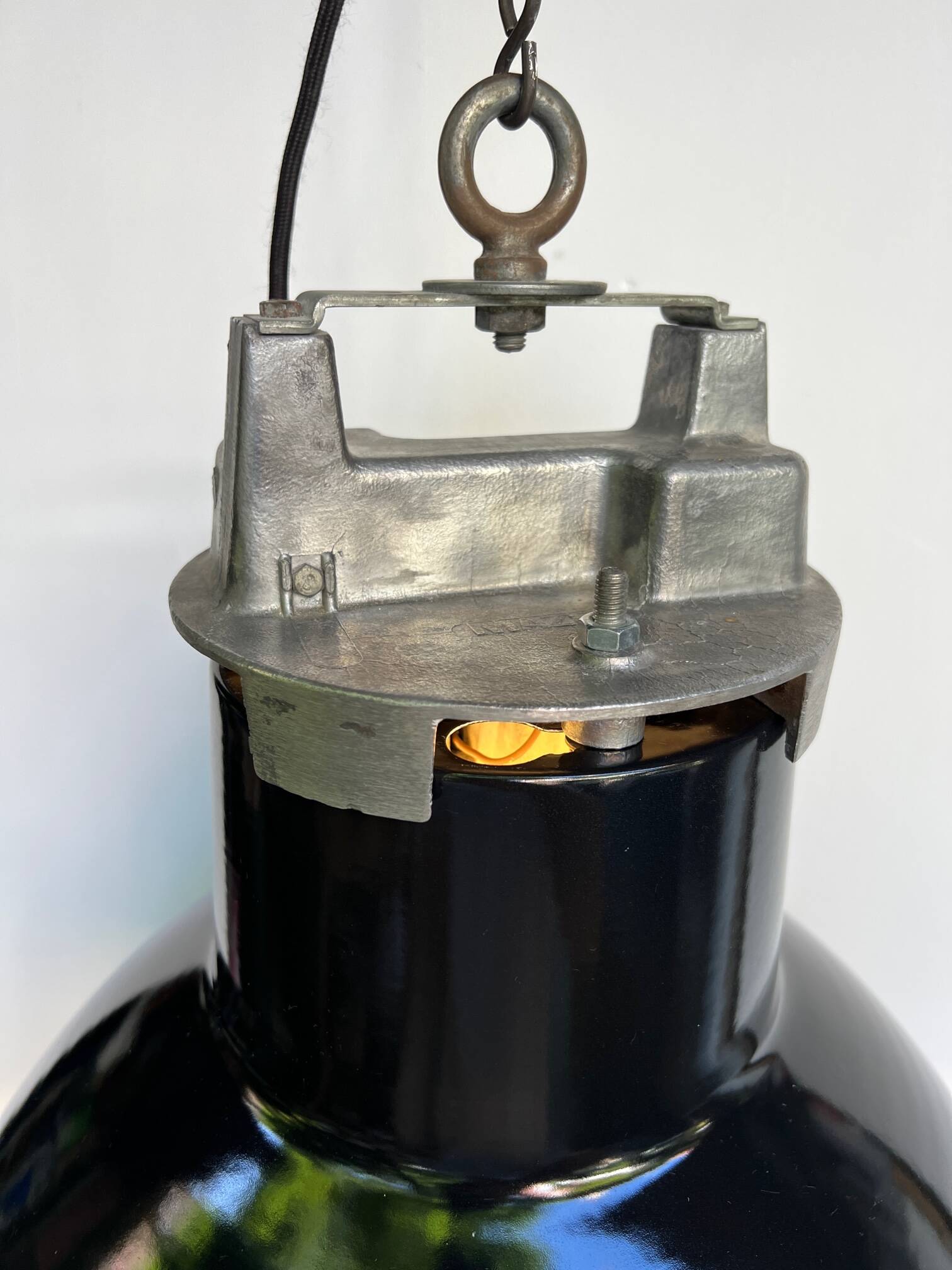 Suspension industrielle ø 50 cm mazda 1960 email noir