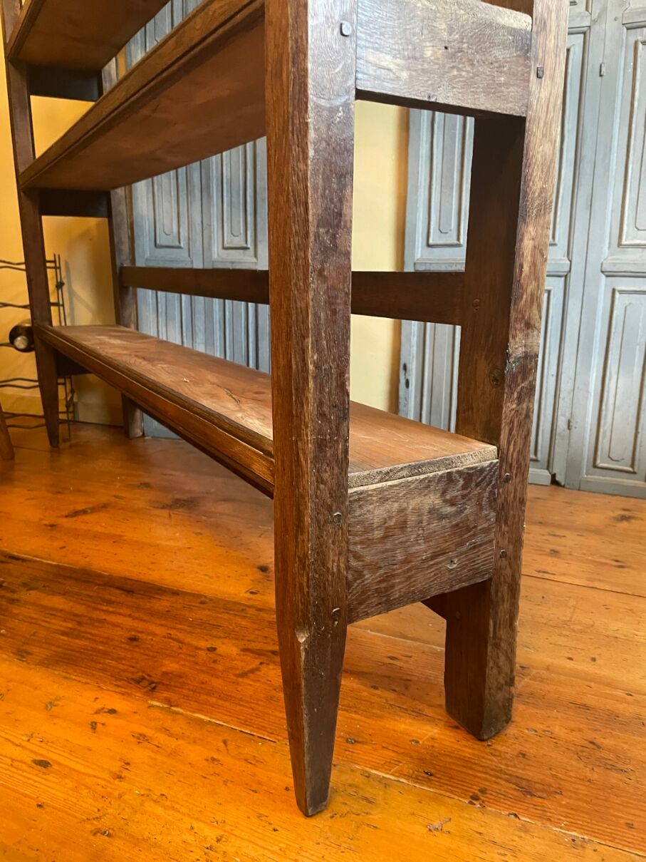 Baker's shelf, kitchen shelf, collection shelf from the early 19th century, oak.