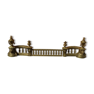 Ensemble de 3 pièces chenets et barre de cheminée en bronze xixème