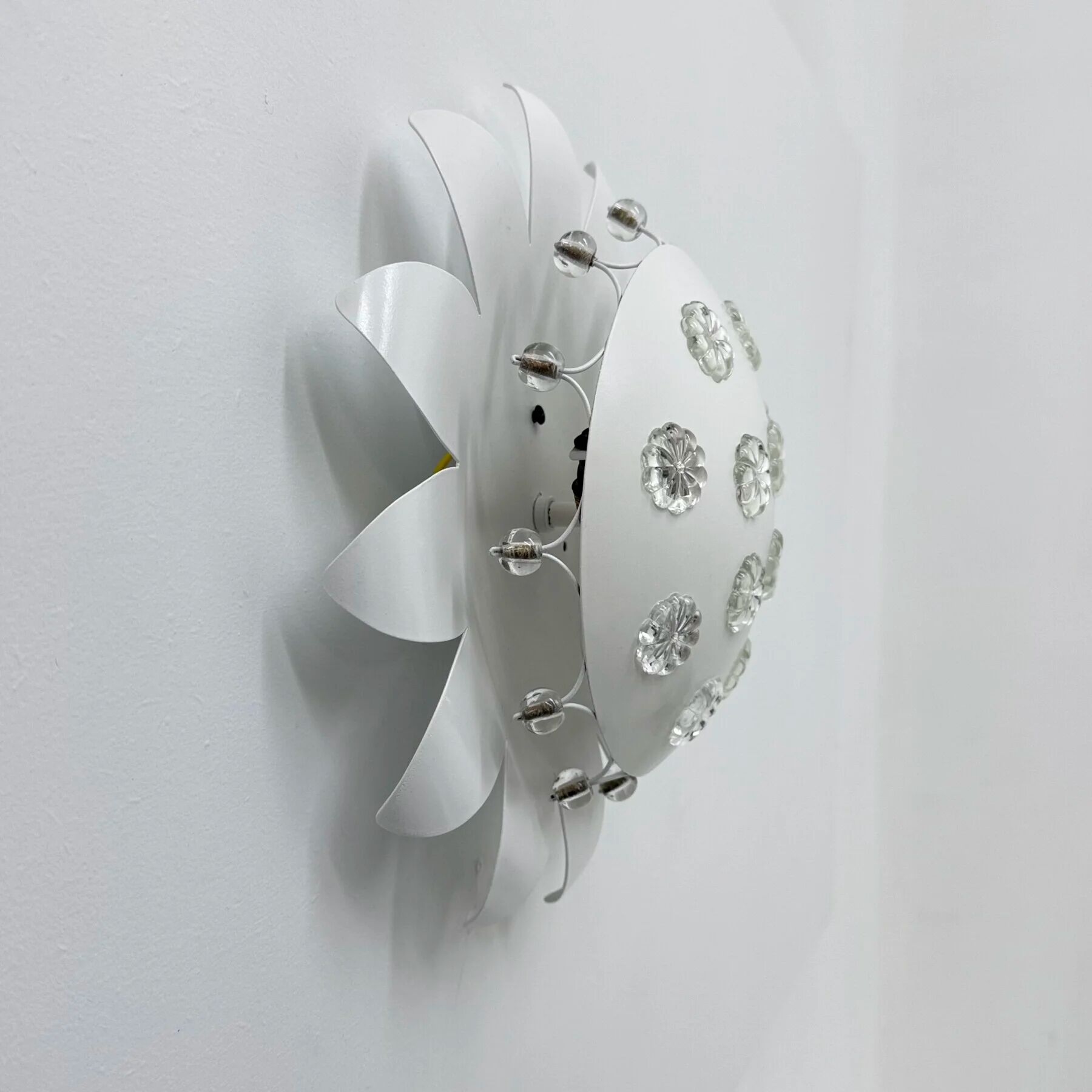 Emil Stejnar wall lamp with flower crystals, 1950s Vienna