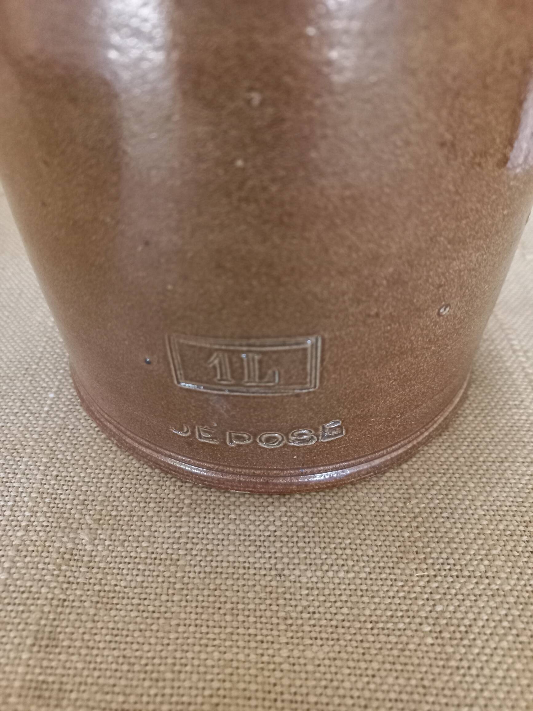 1 liter glazed stoneware vase