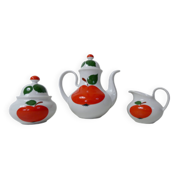 Apple service in bavarian porcelain