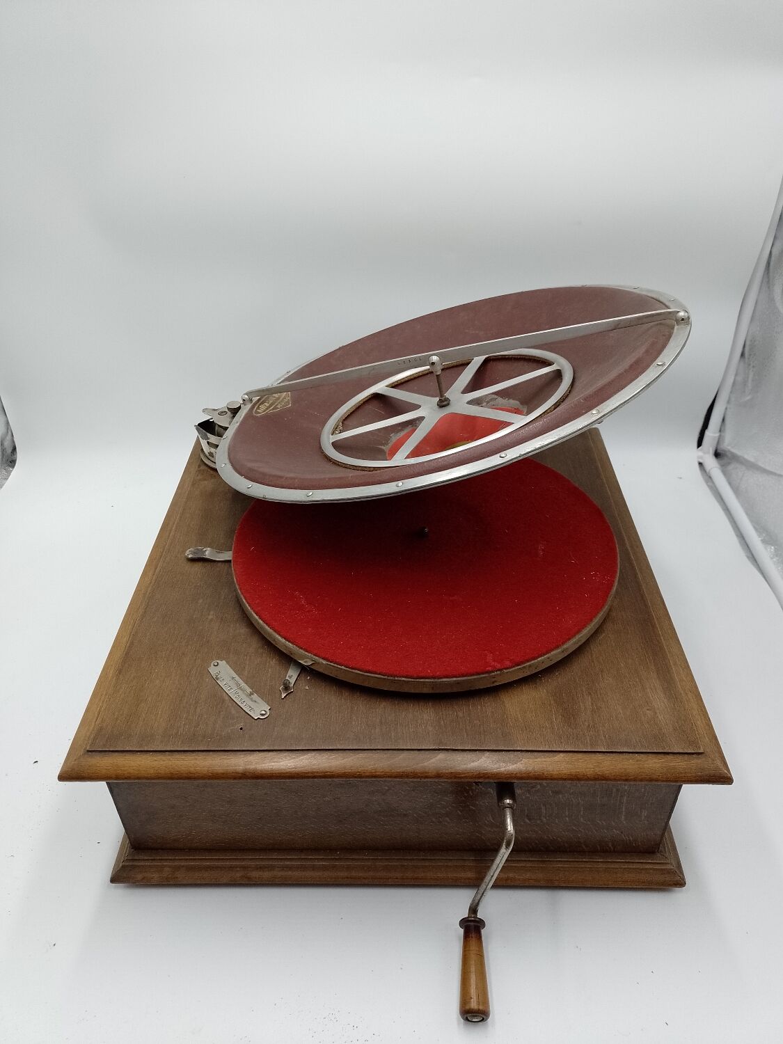 Tourne disque à diffuseur