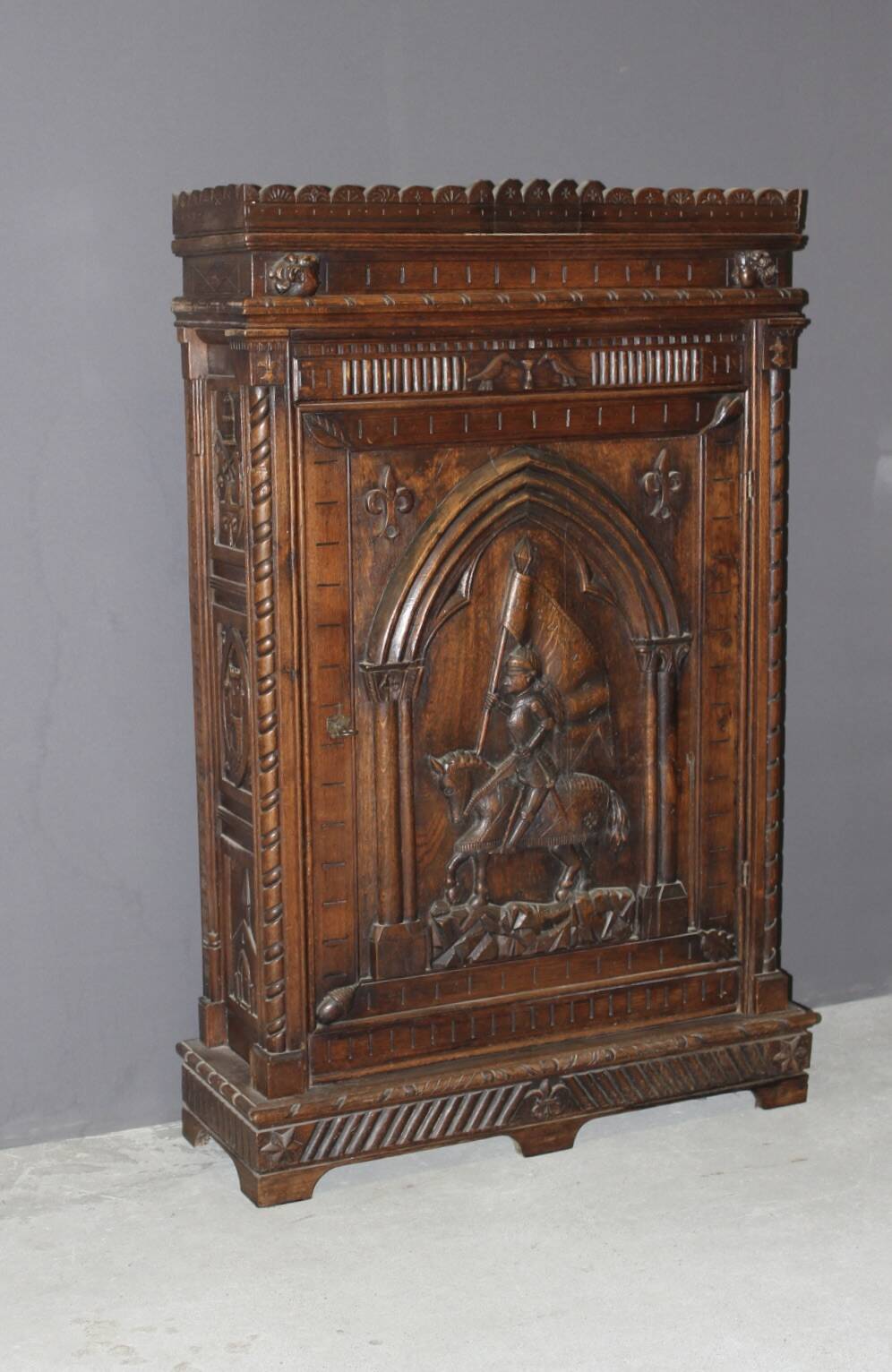 Henri II Style Oak Bonnetière with Joan of Arc Decor, Late 19th Century