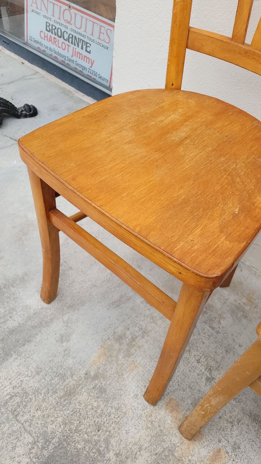 Series of 4 chairs of bistrot restaurant old 1950