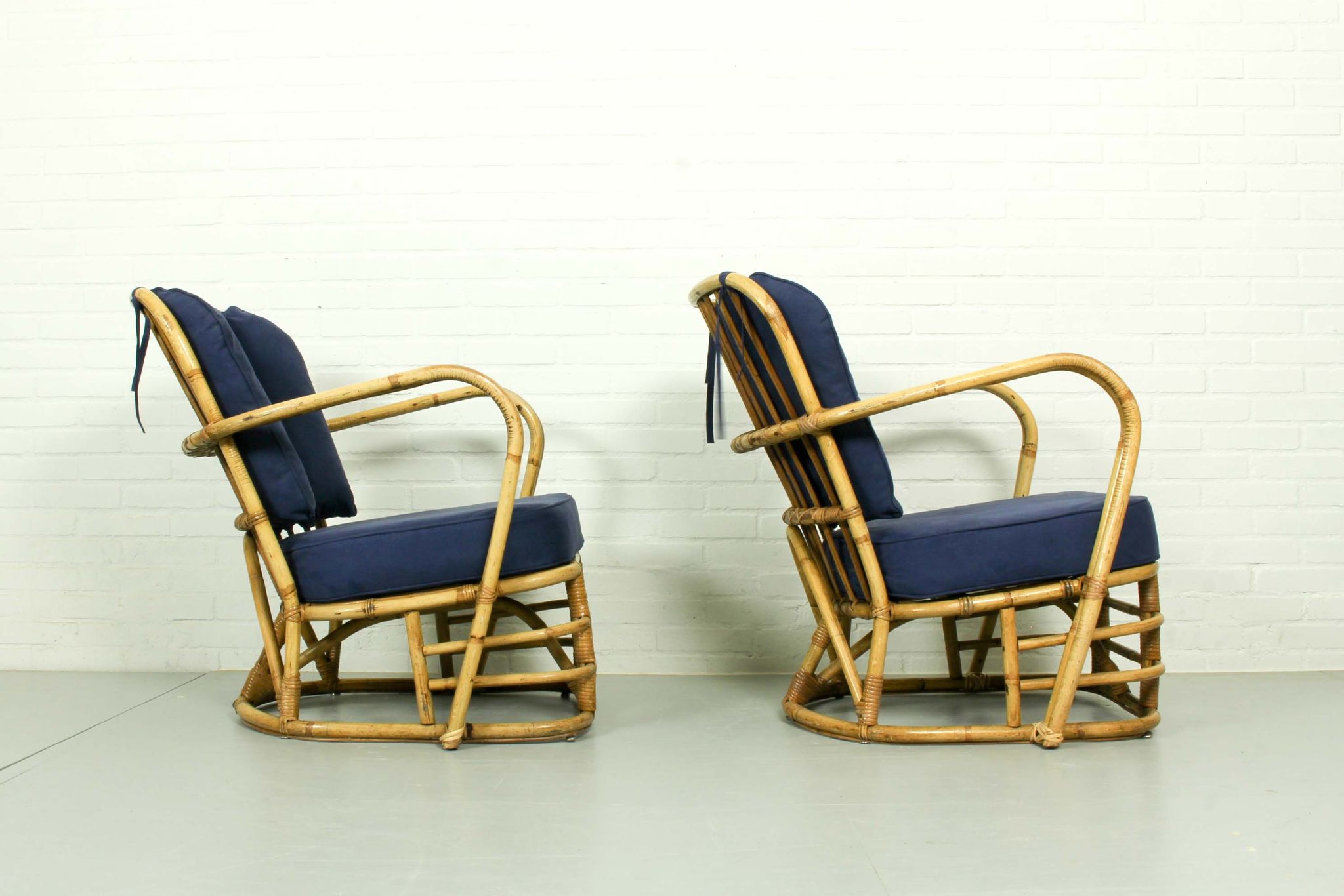 Ensemble rare de salon de rotin de milieu du siècle
