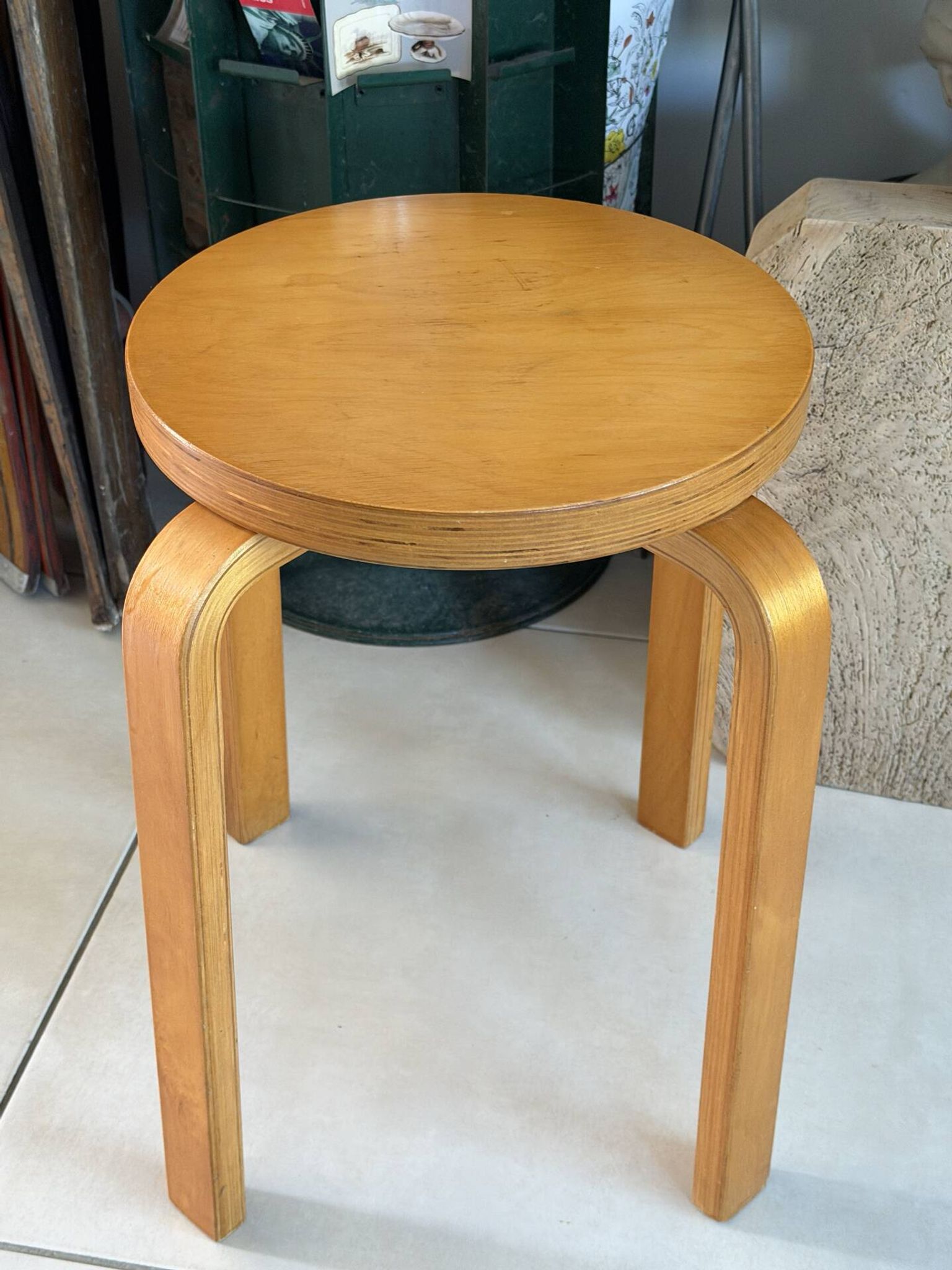 Tabouret vintage Alvar Aalto modèle E60 pour Artek