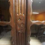 Glass cabinet/display cabinet/bookshelf