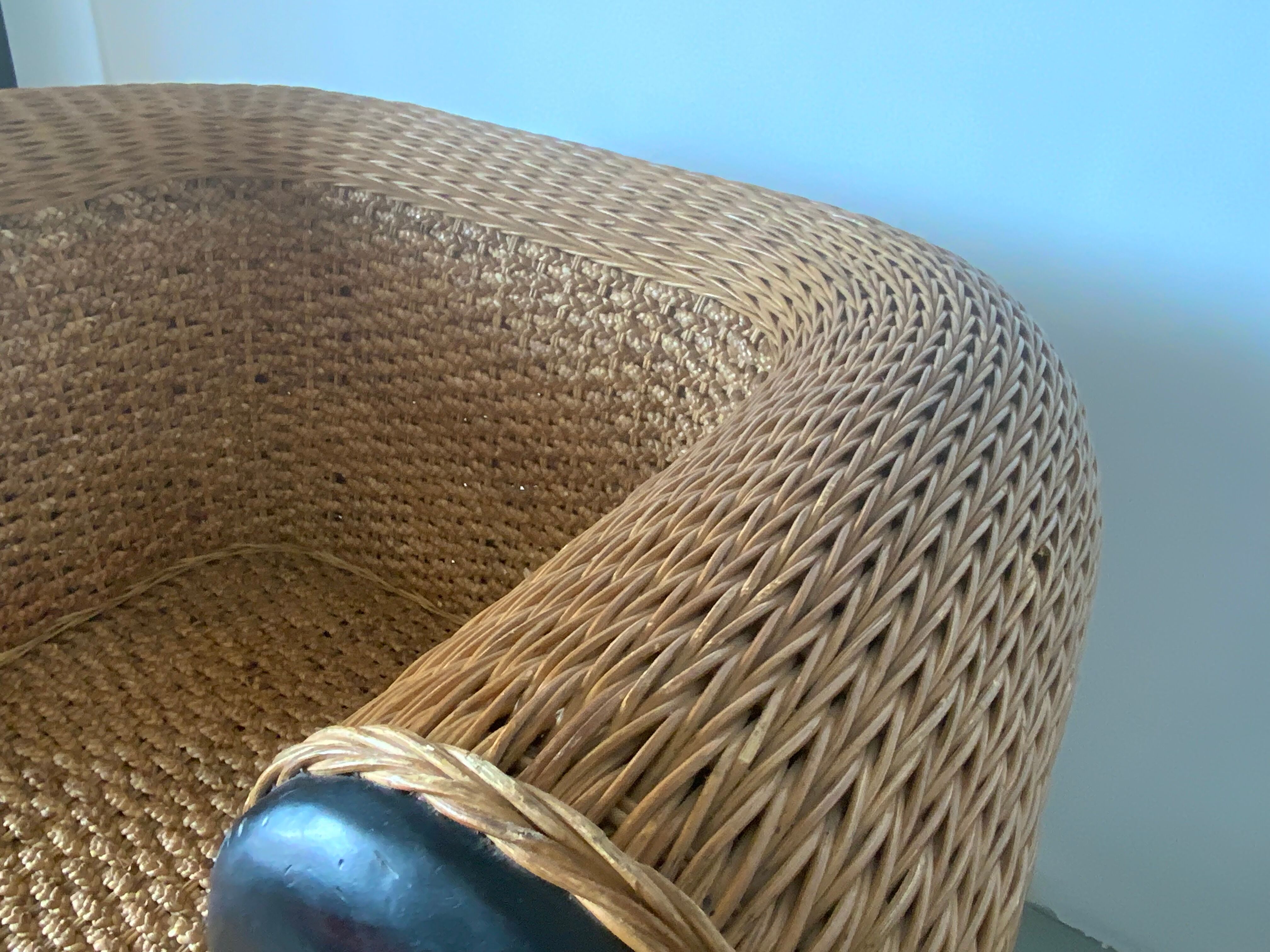 Fauteuil rotin et tressage végétal
