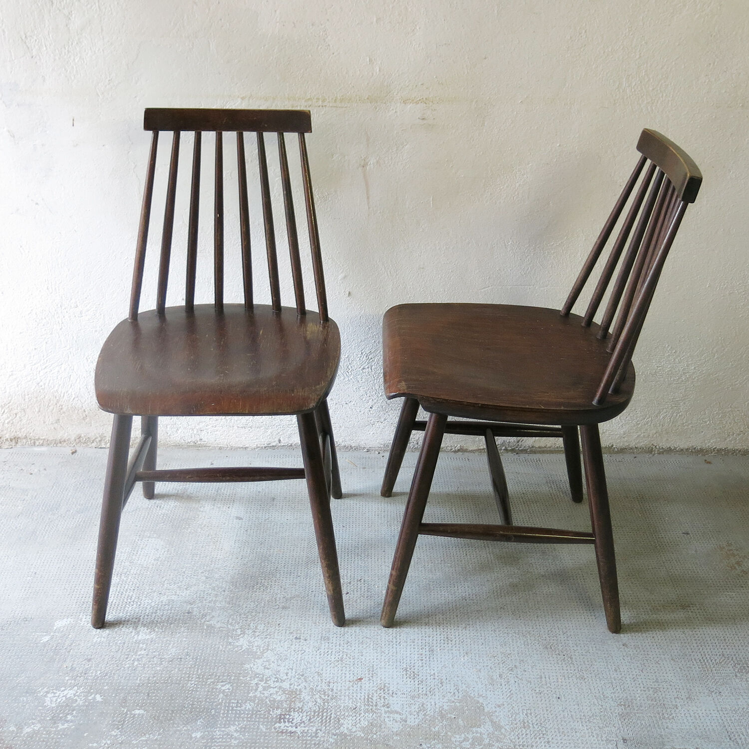 Paire de chaises scandinaves