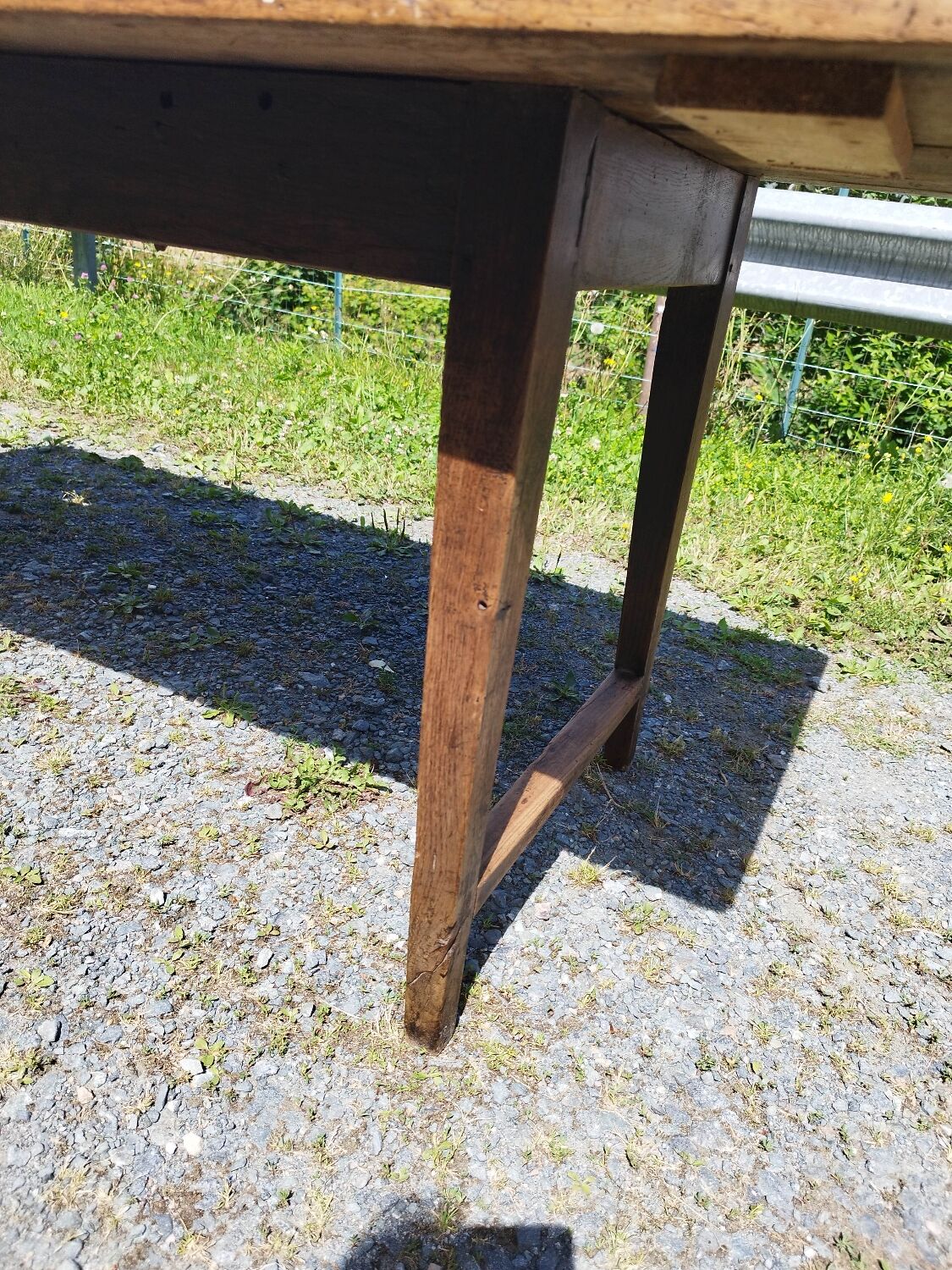 Large rustic farmhouse table bobbin legs